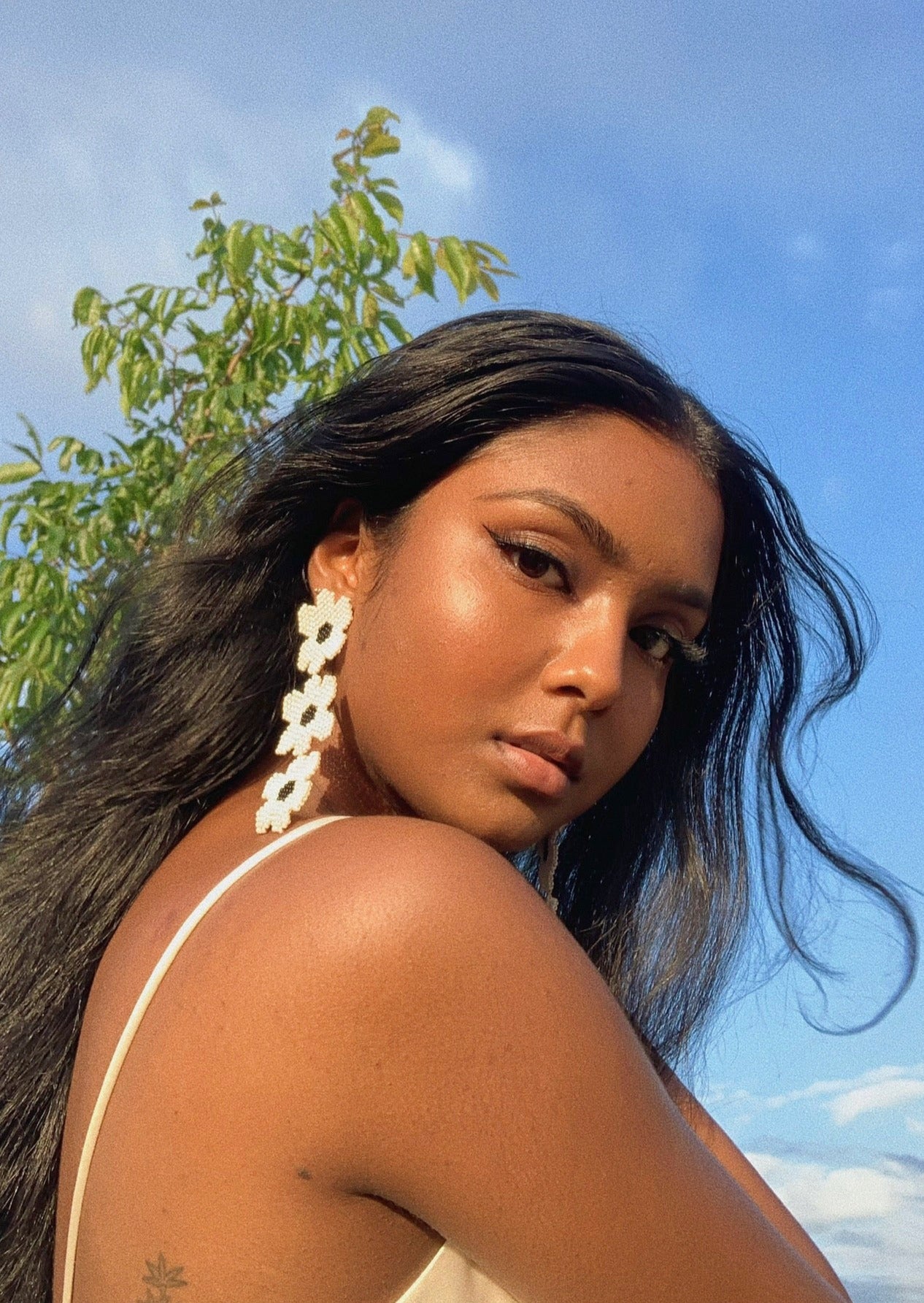 PRIMAVERA #01 | WHITE & BLACK