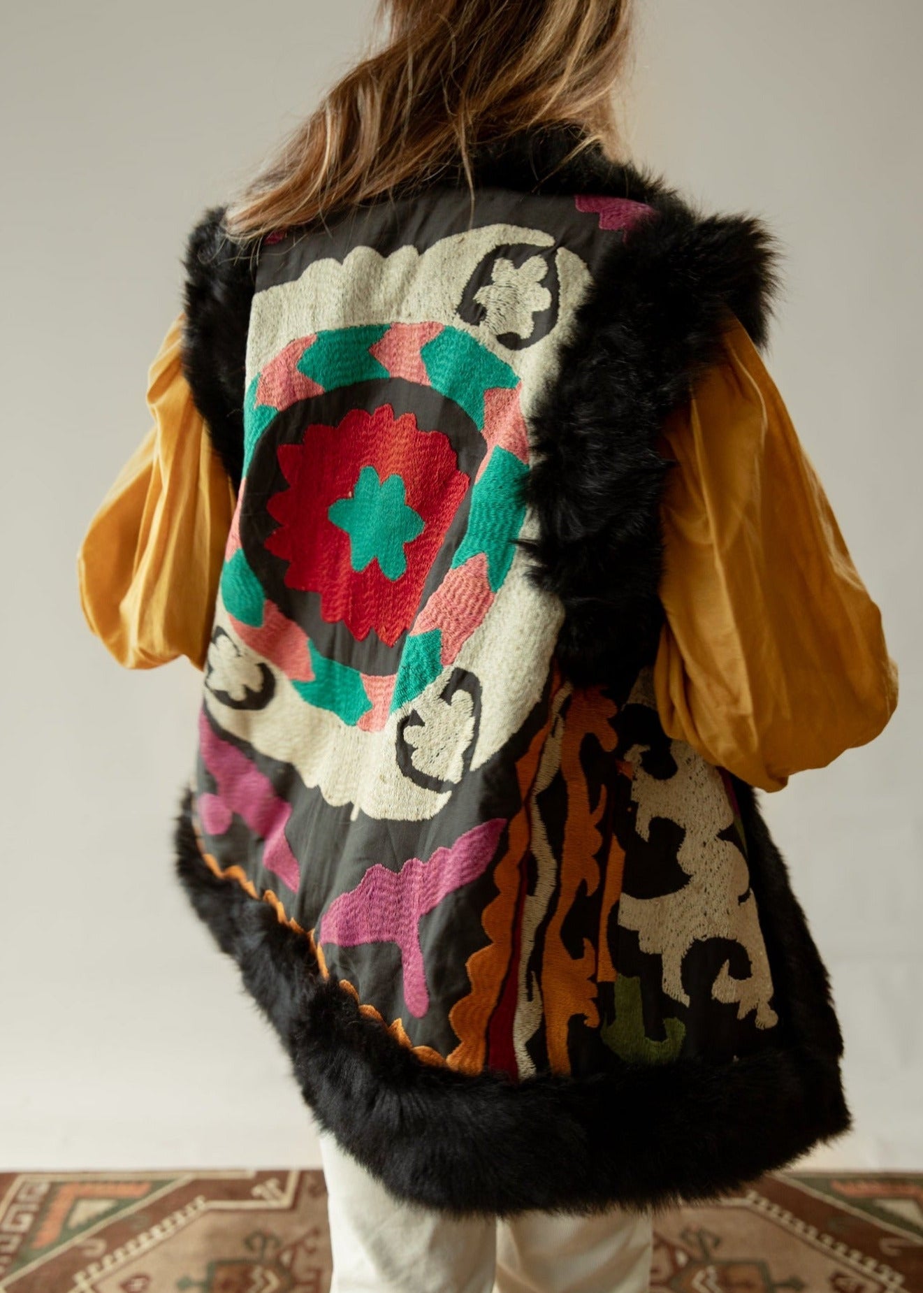 AYPATAM #15 | M-L | SUZANI SHORT VEST