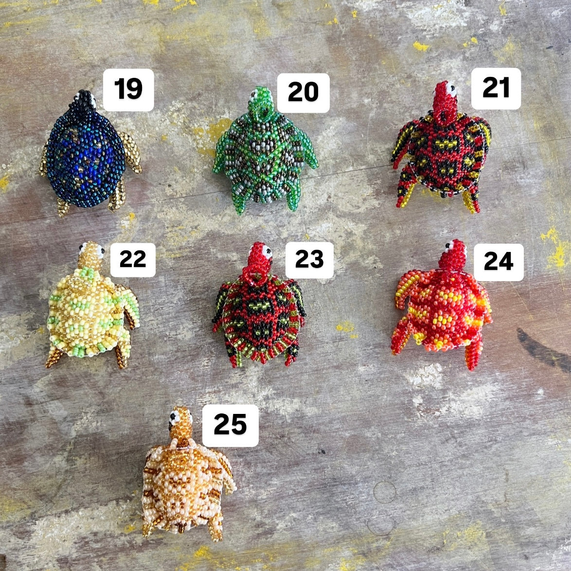 TORTUGA | TURTLE KEYCHAIN *more colours*