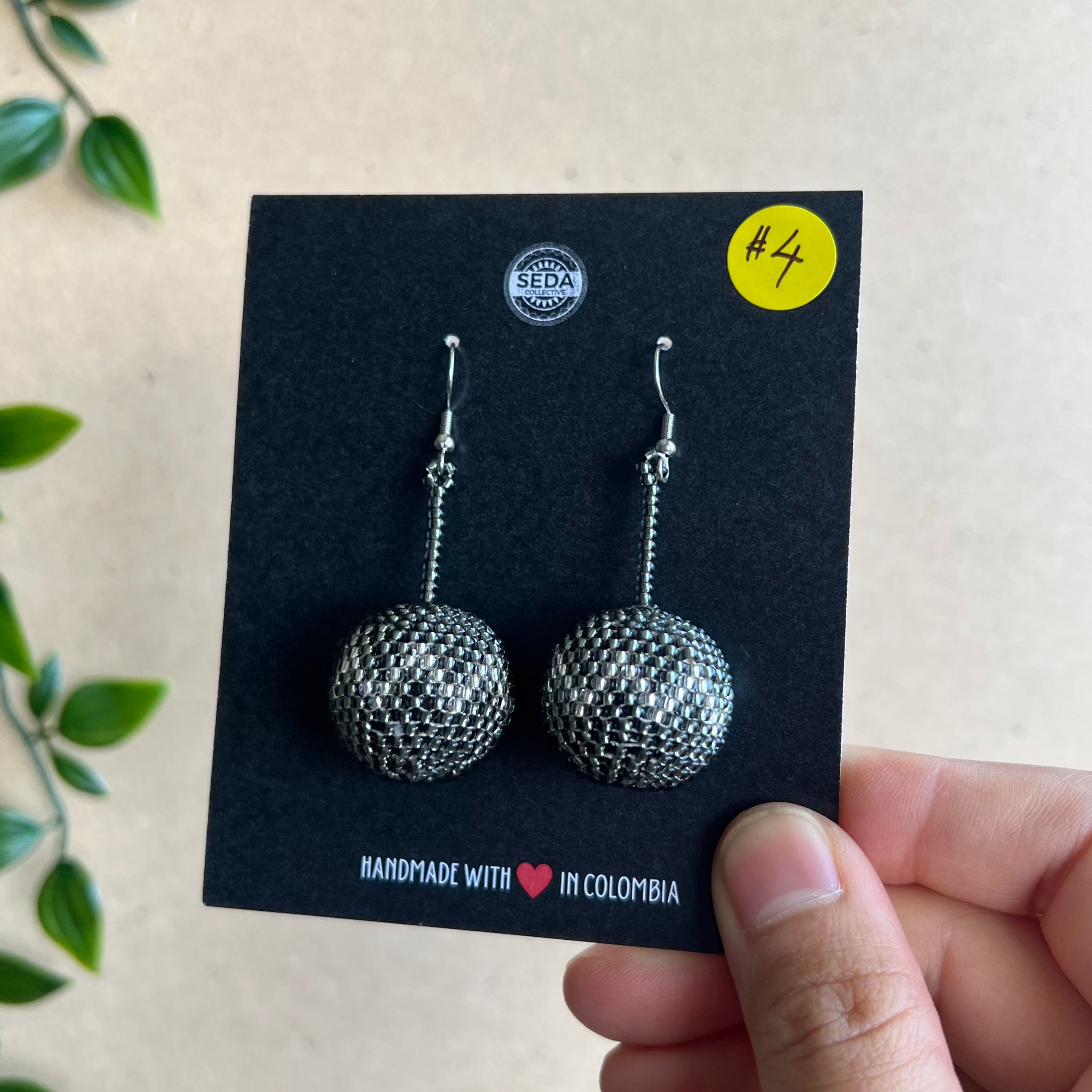 CLEARANCE | CHRISTMAS BAUBLE EARRINGS | Silver