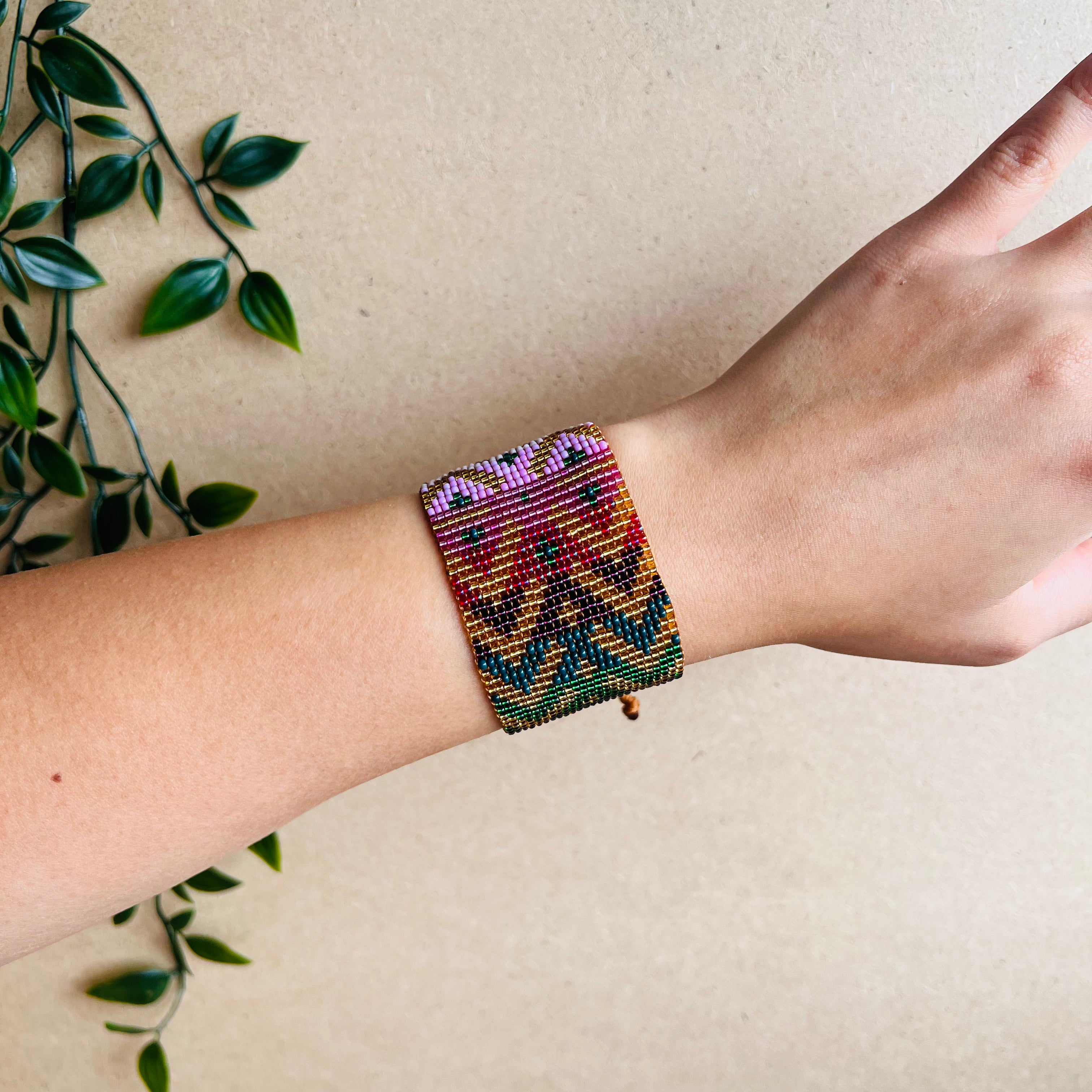 CLEARANCE | MYSTICA #01