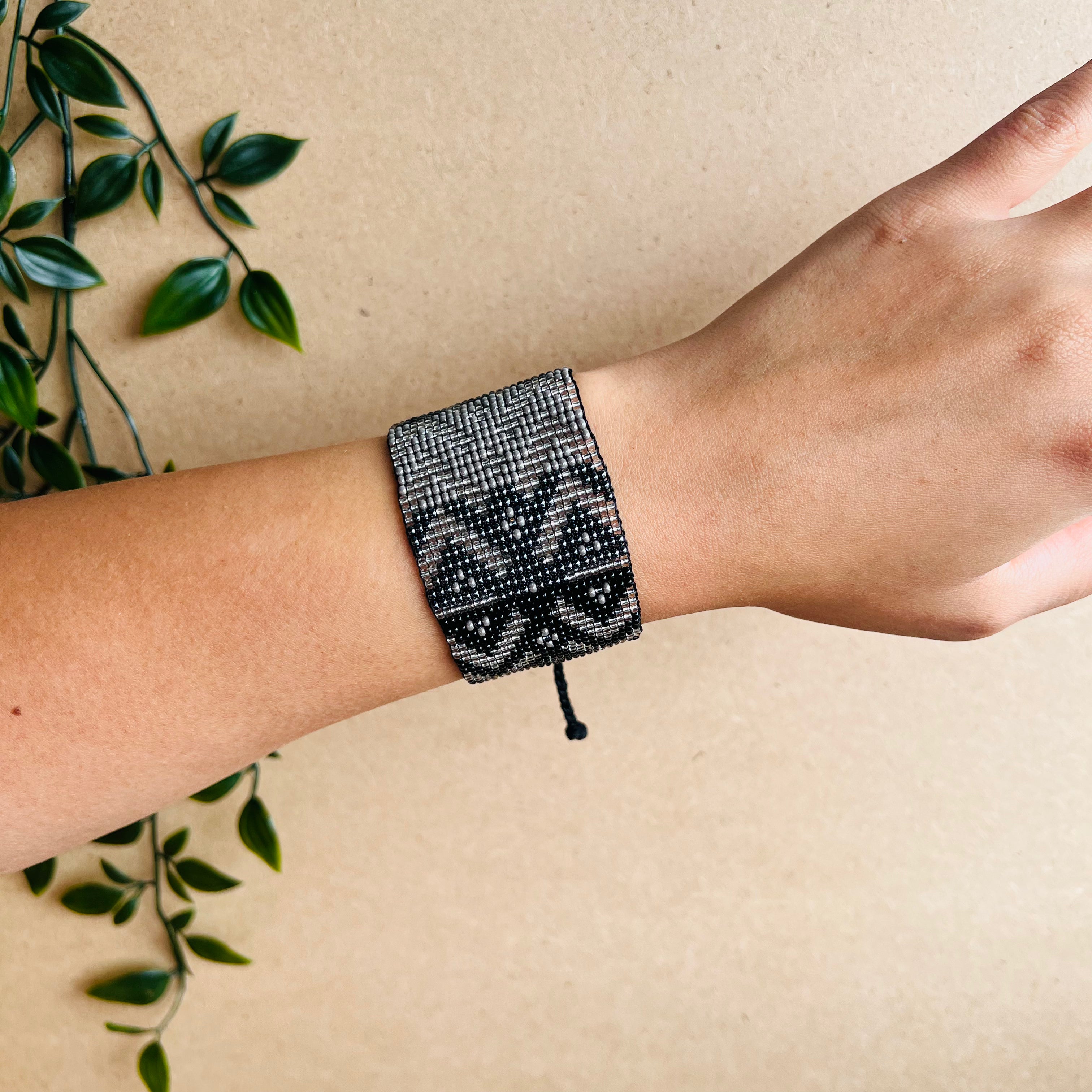 CLEARANCE | MYSTICA #06