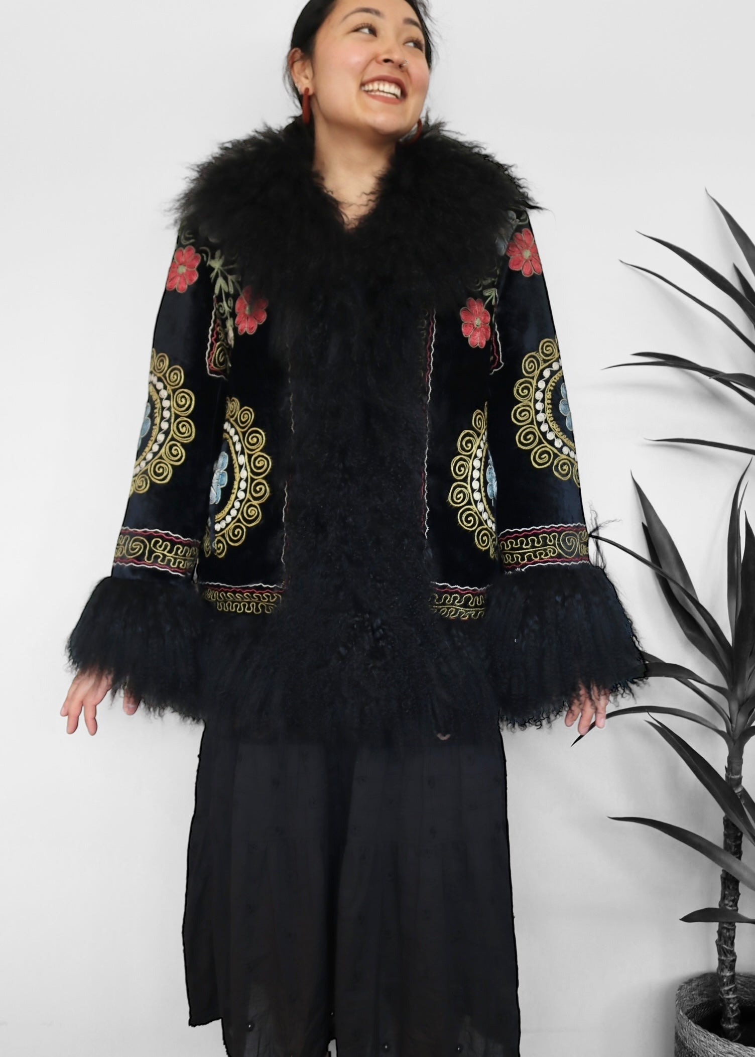 ALIYA #19 | L-XL | SUZANI SHORT COAT