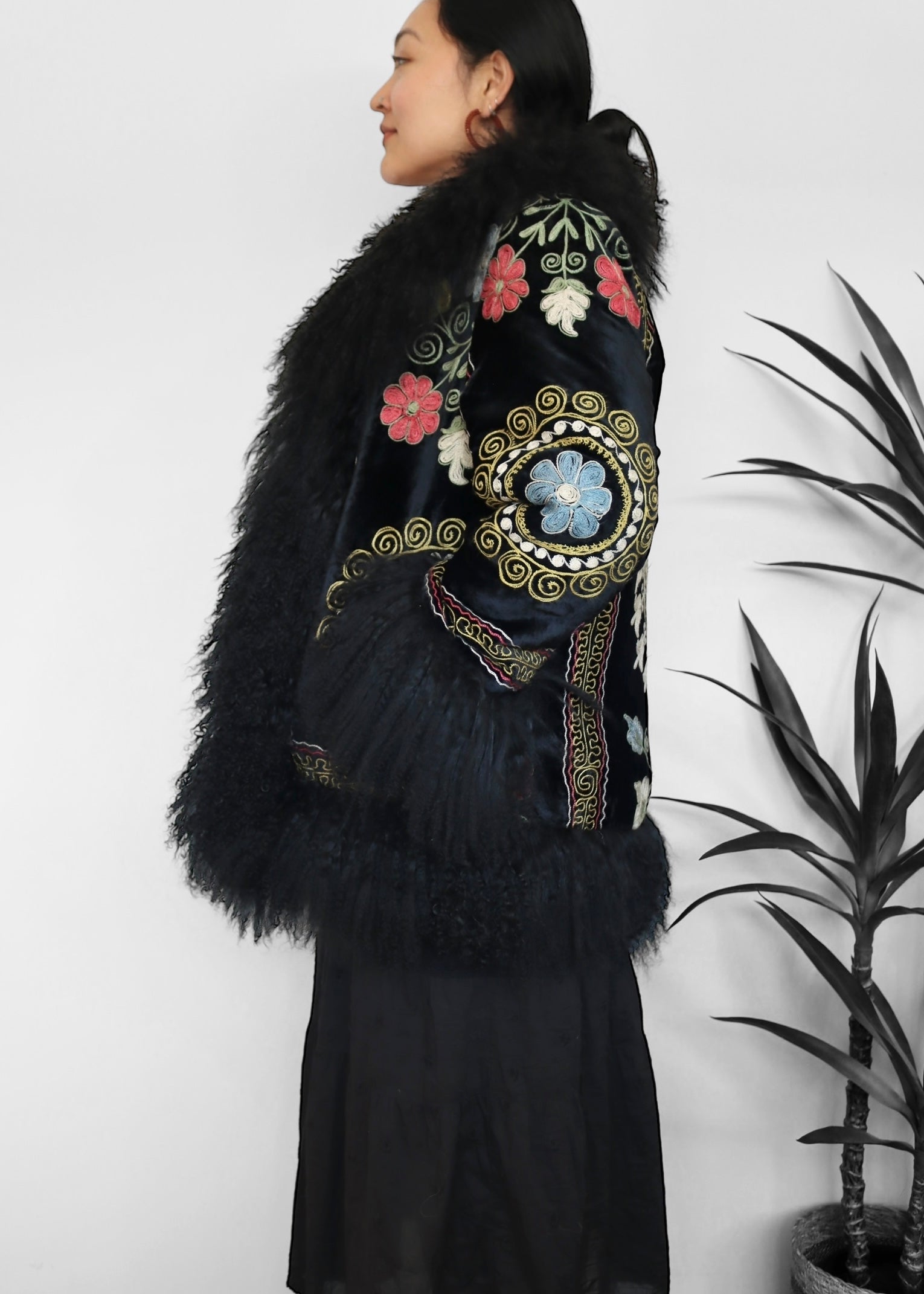 ALIYA #19 | L-XL | SUZANI SHORT COAT