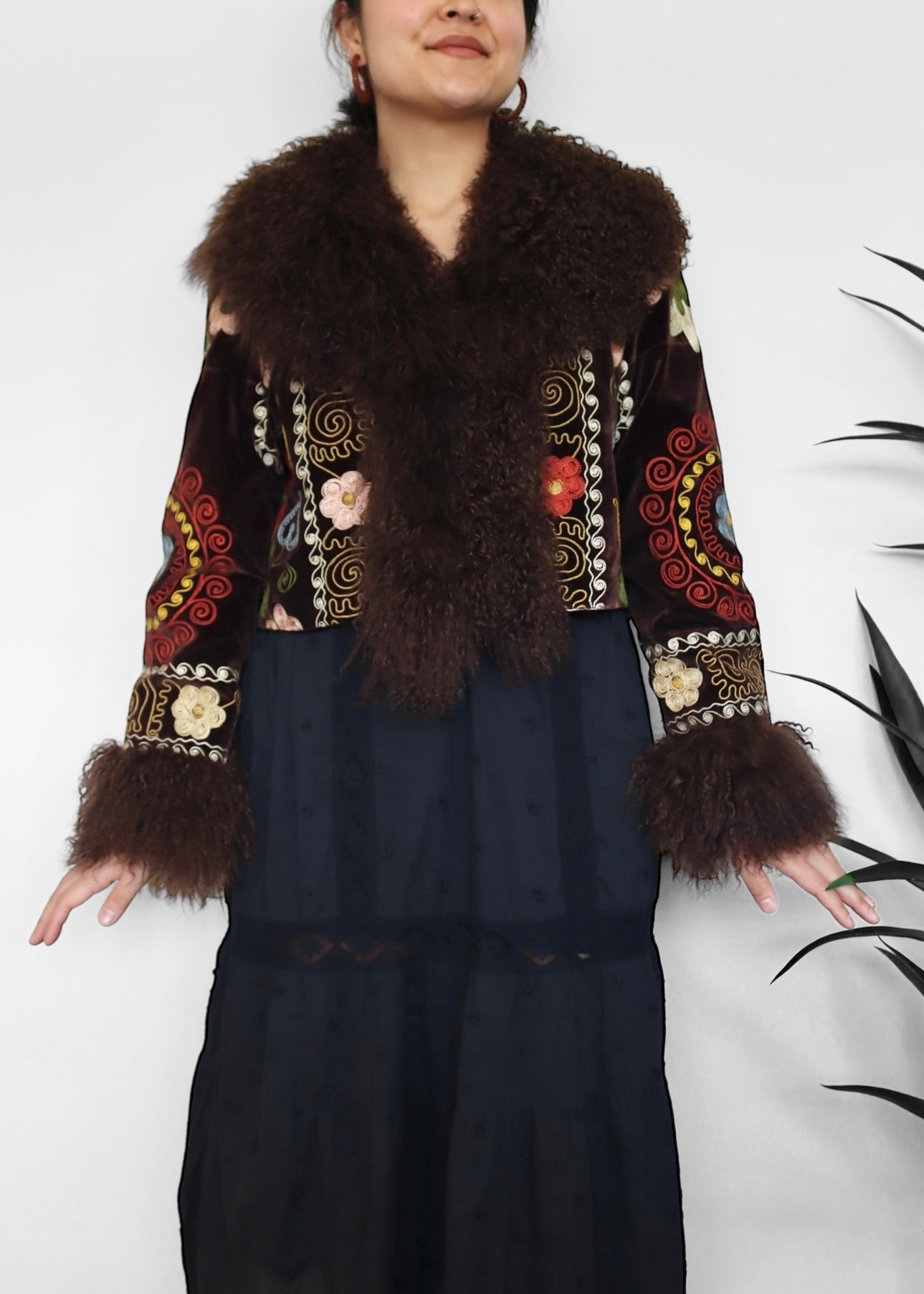 NUR #01 | L-XL | SUZANI CROPPED COAT