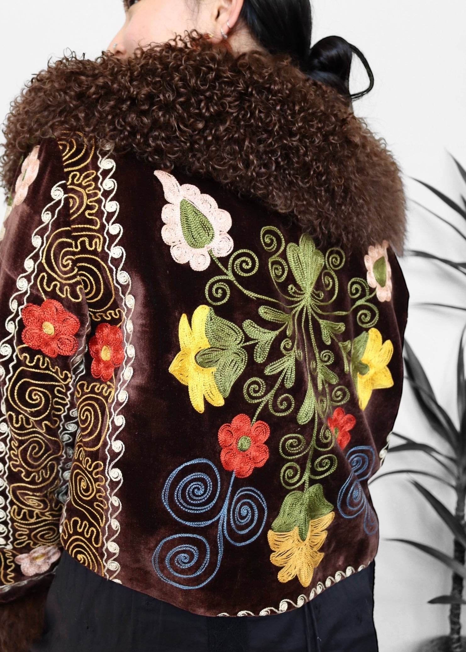 NUR #01 | L-XL | SUZANI CROPPED COAT