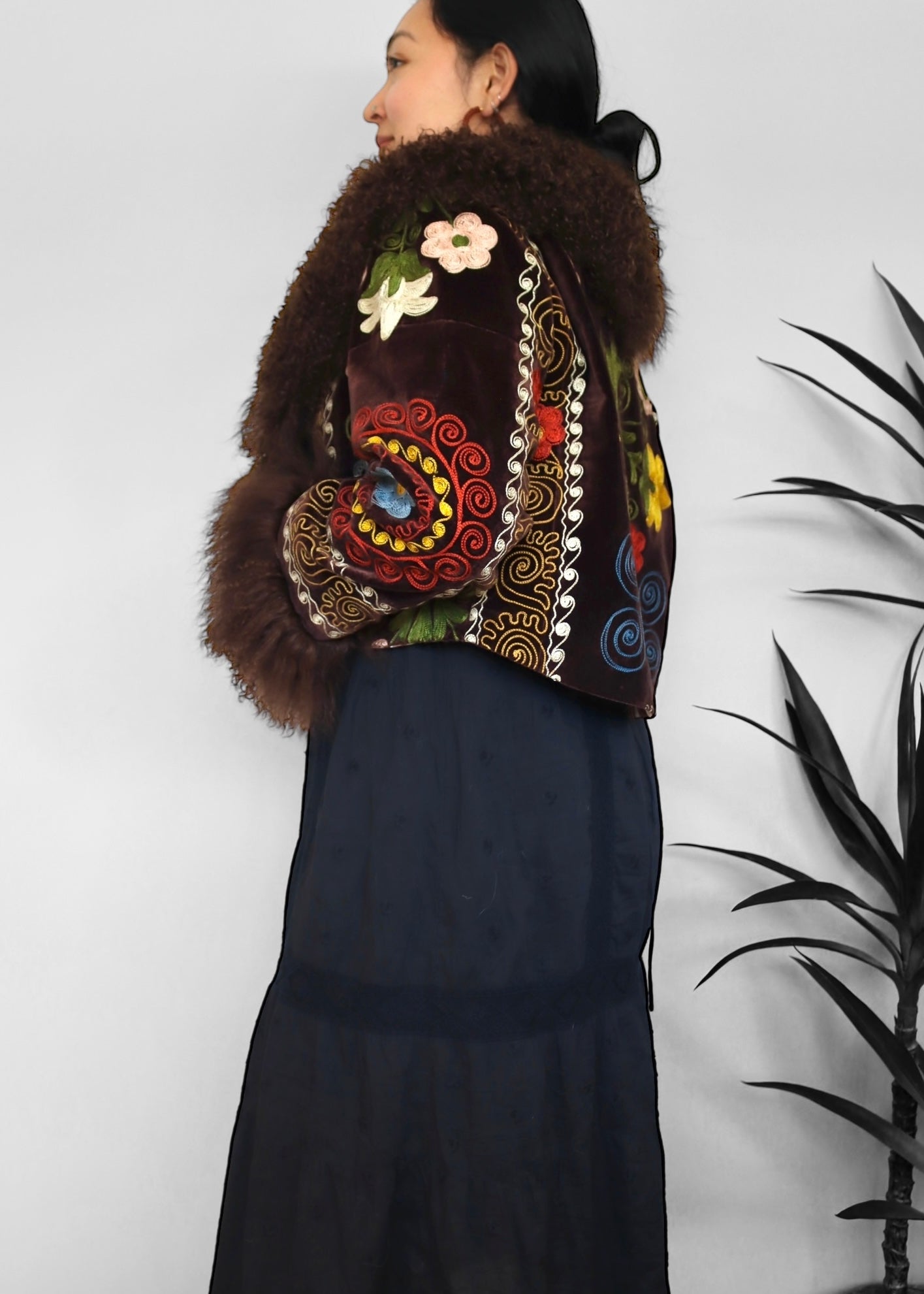 NUR #01 | L-XL | SUZANI CROPPED COAT