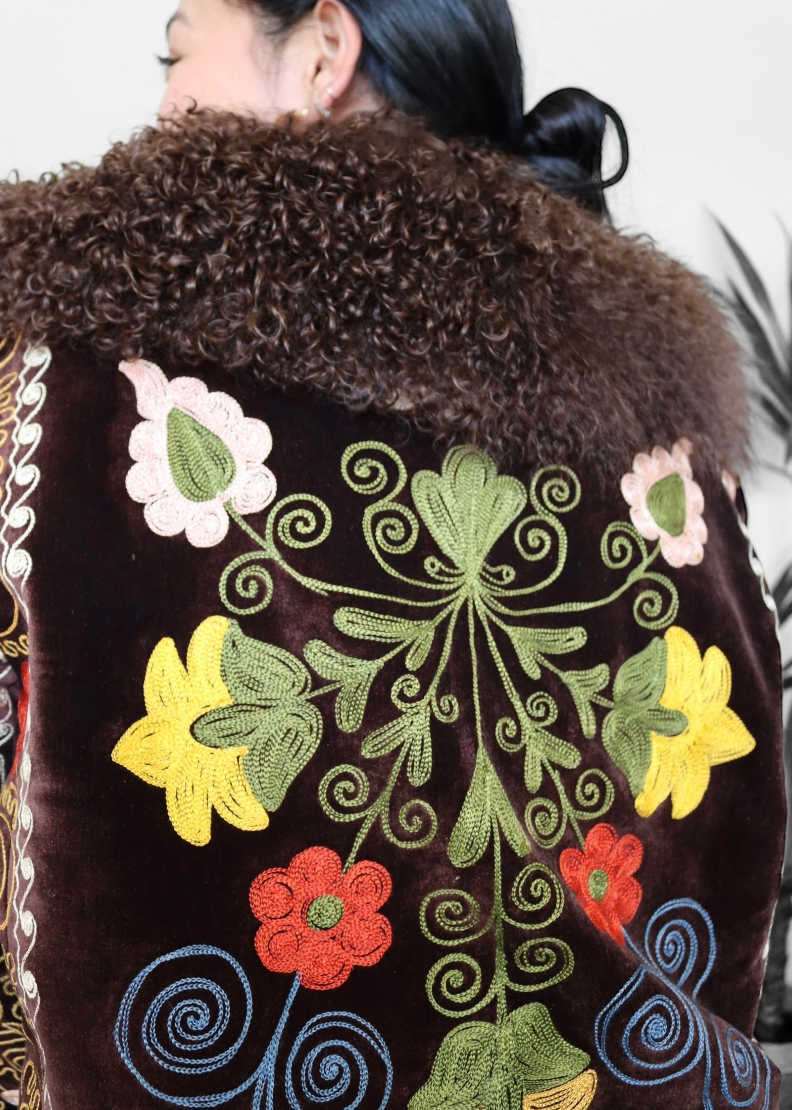 NUR #01 | L-XL | SUZANI CROPPED COAT