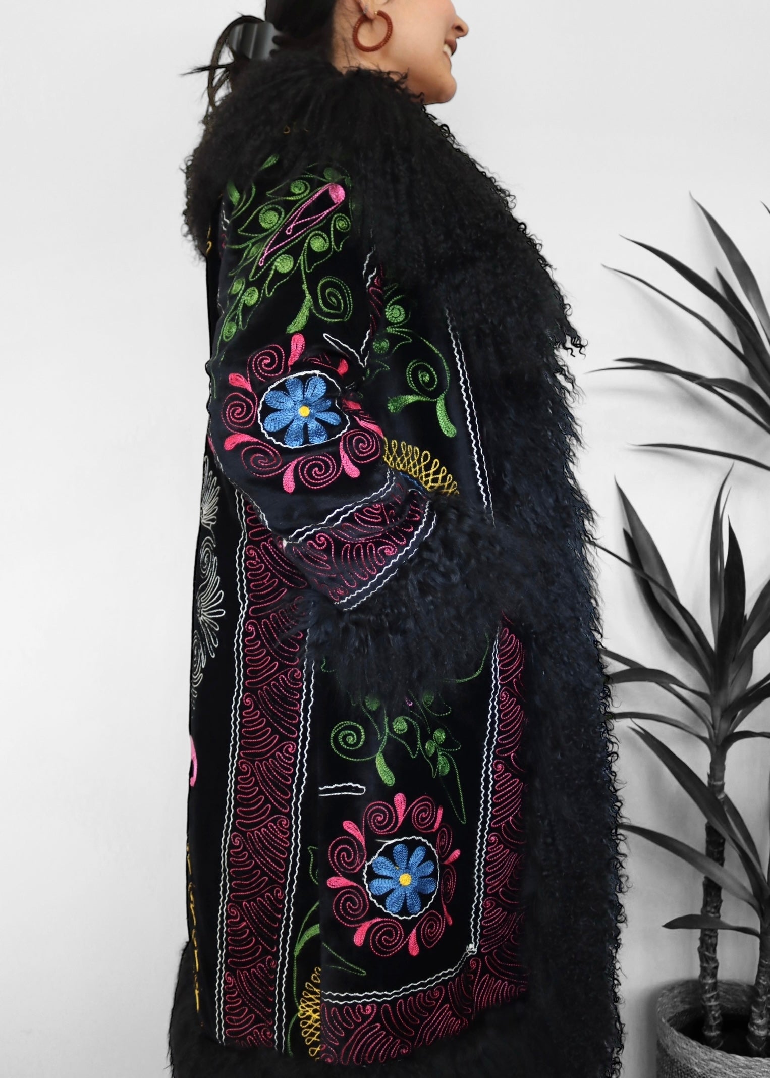 RABIYA #30 | L | SUZANI LONG COAT