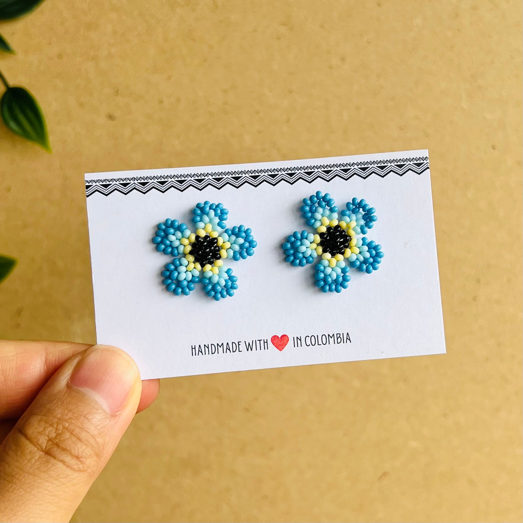 ARCHIVE | WILDFLOWER STUDS #3