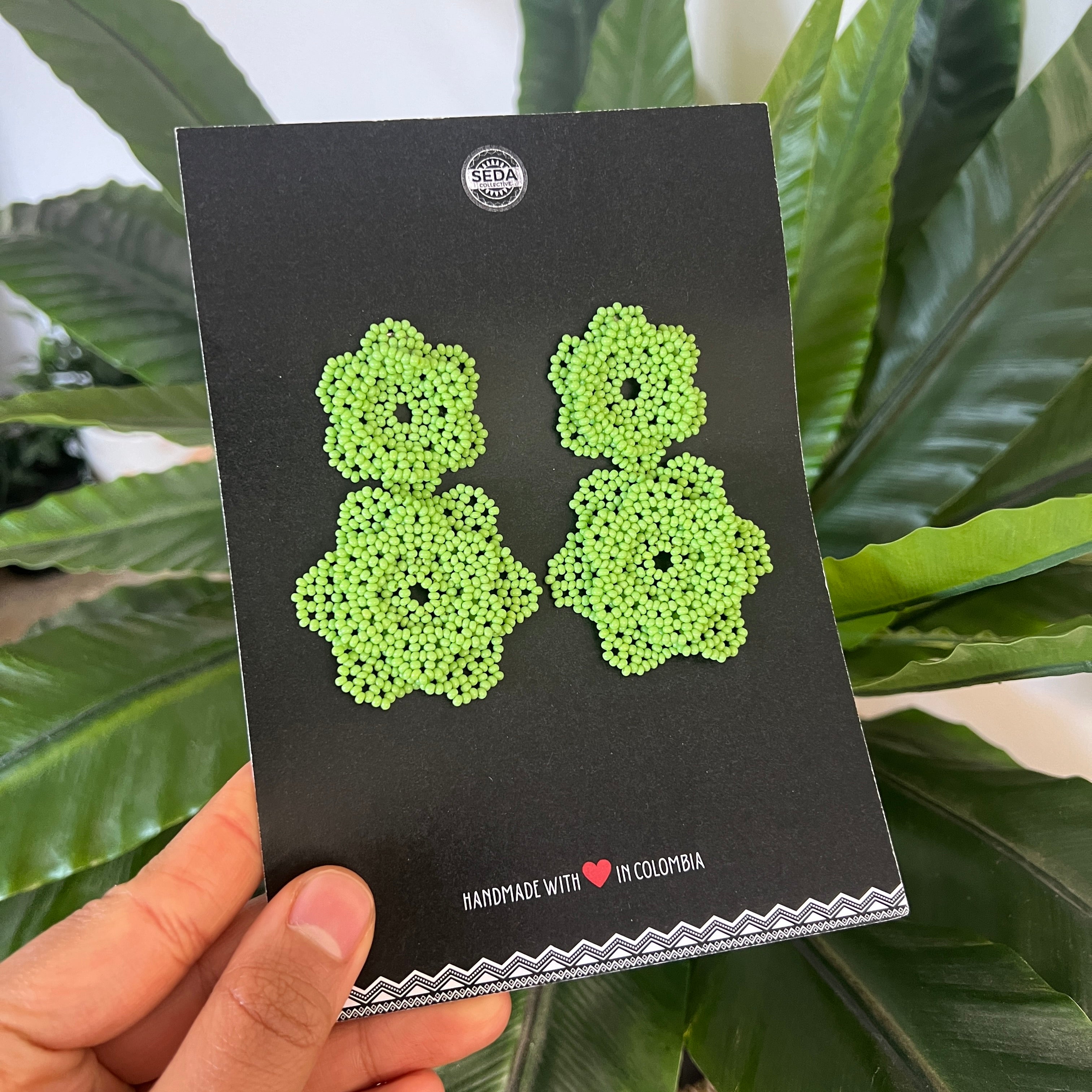 ARCHIVE | VERA | DOUBLE FLOWER | SPRING GREEN