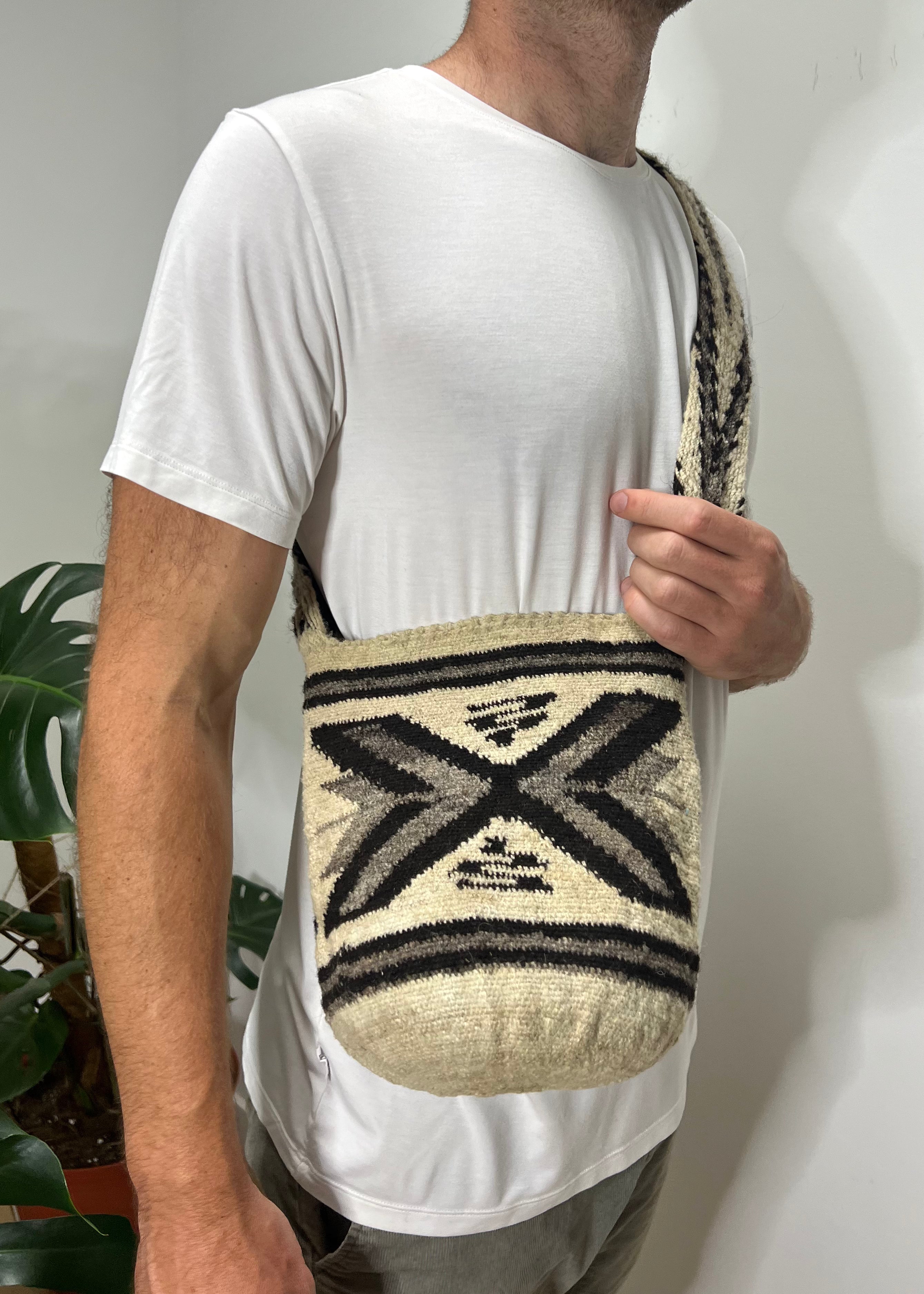 KAKUSERANKWA | SMALL | ARHUACA MOCHILA #134