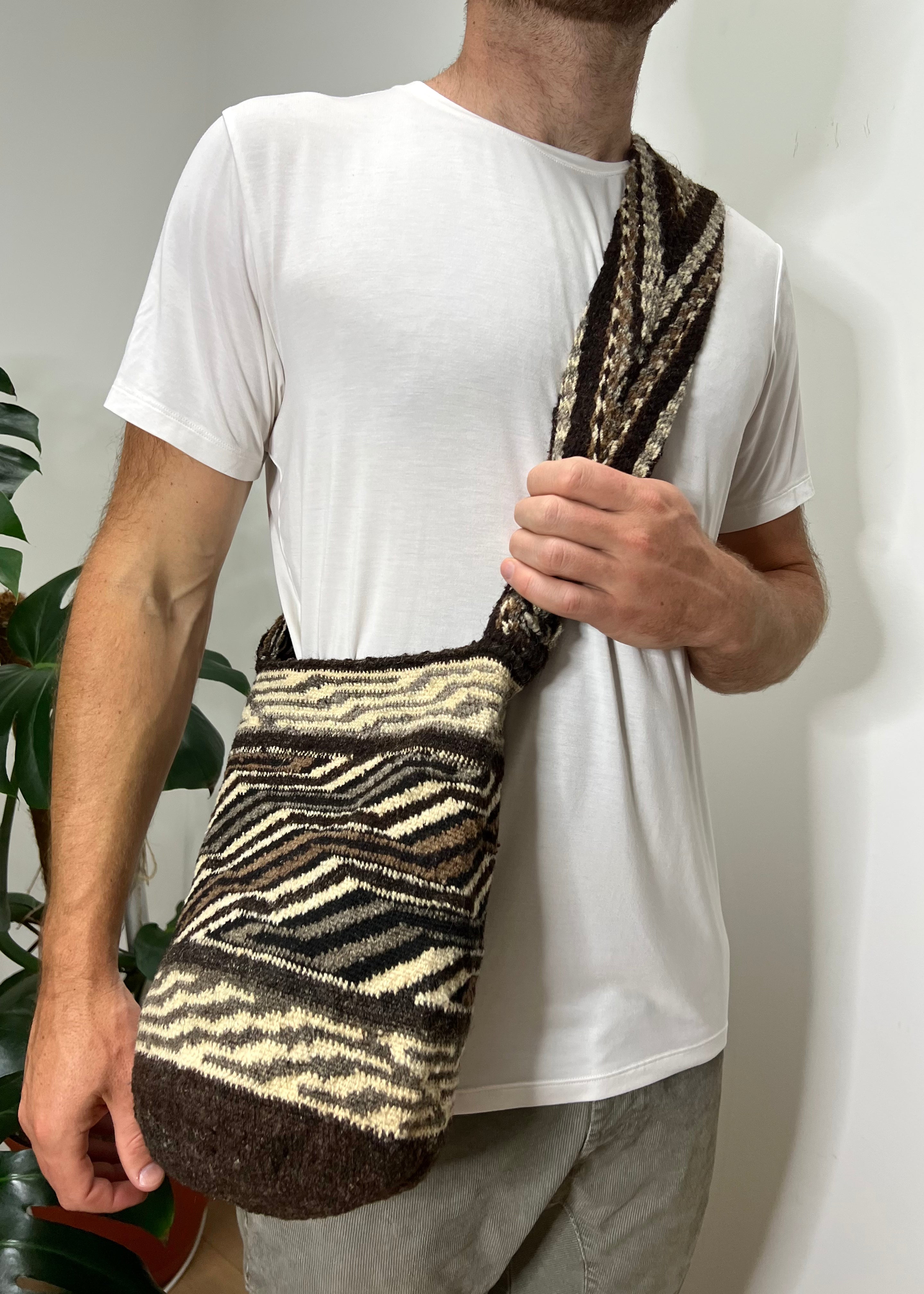 PENSAMIENTO | MEDIUM | ARHUACA MOCHILA #126