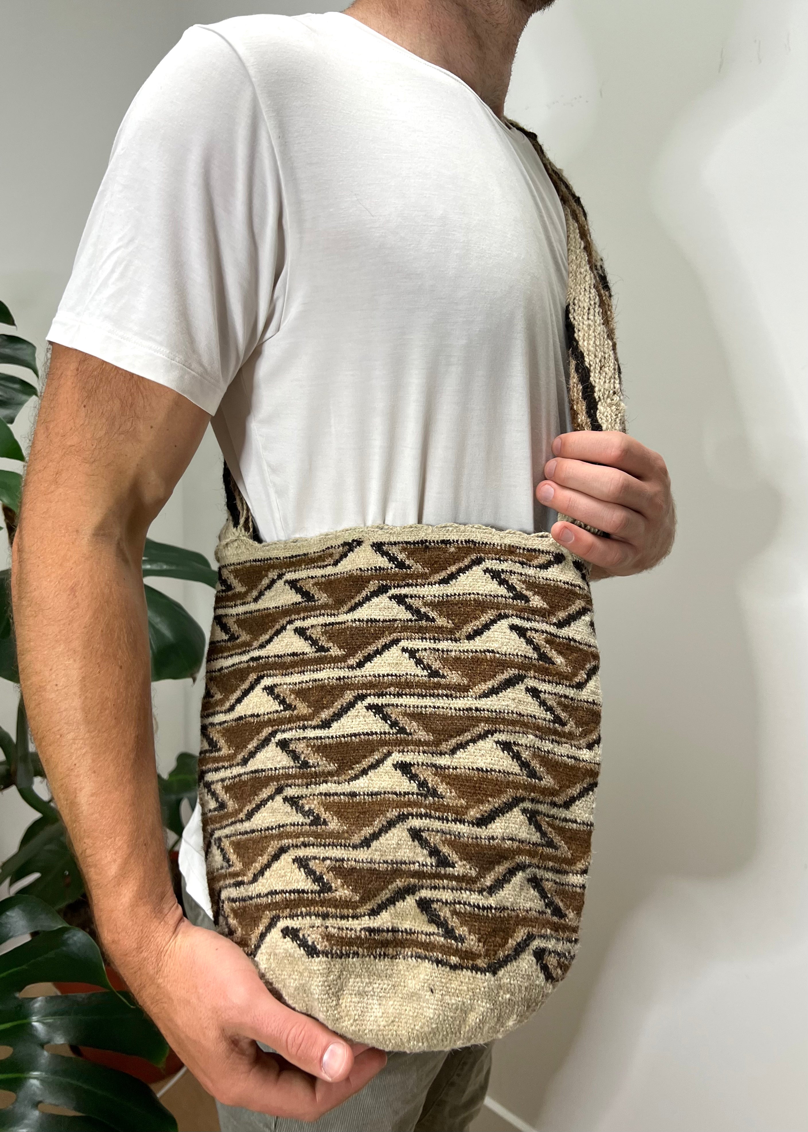 PUNDWA | LARGE | ARHUACA MOCHILA #139