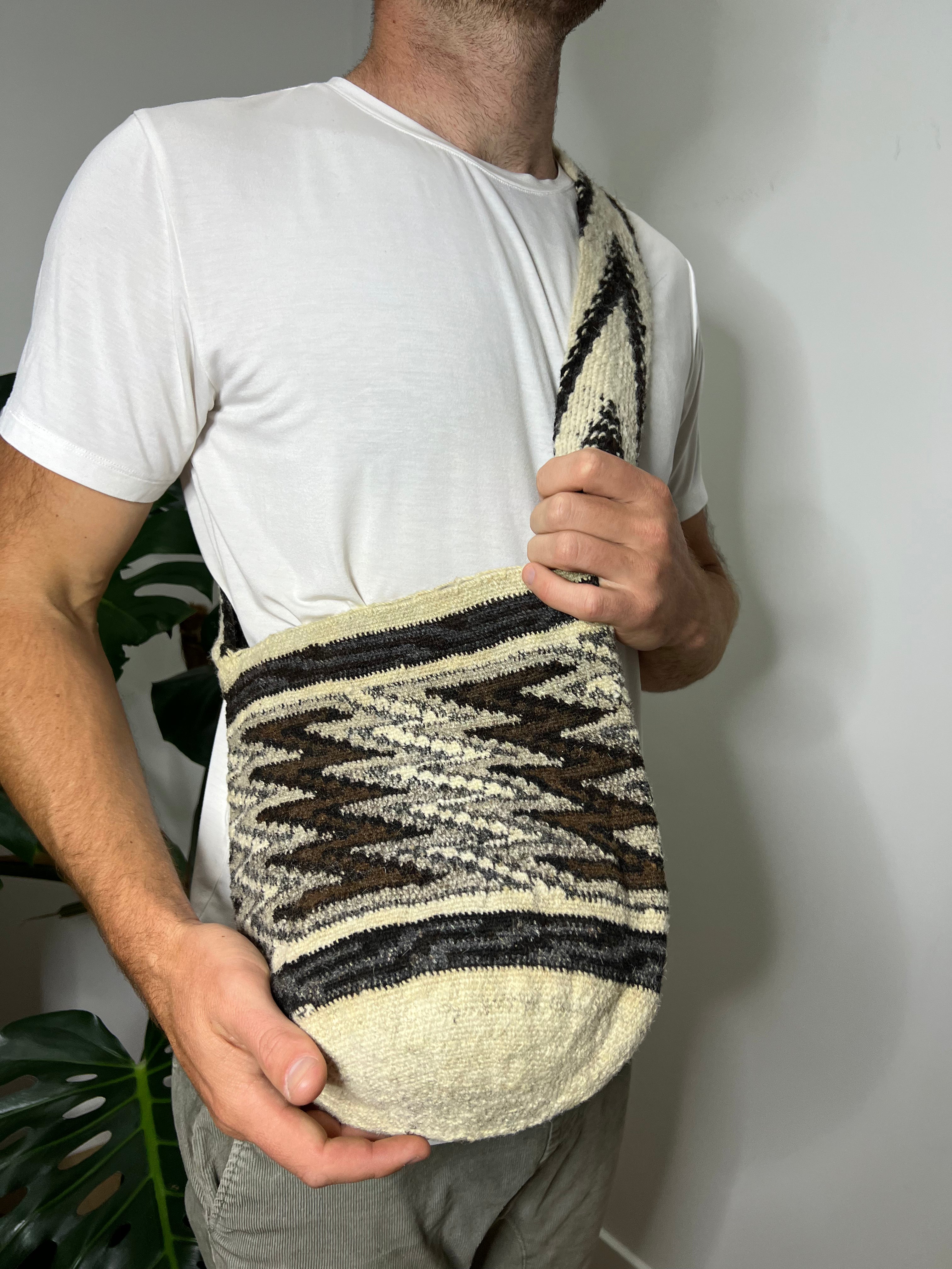 EL RAYO | MEDIUM | ARHUACA MOCHILA #181