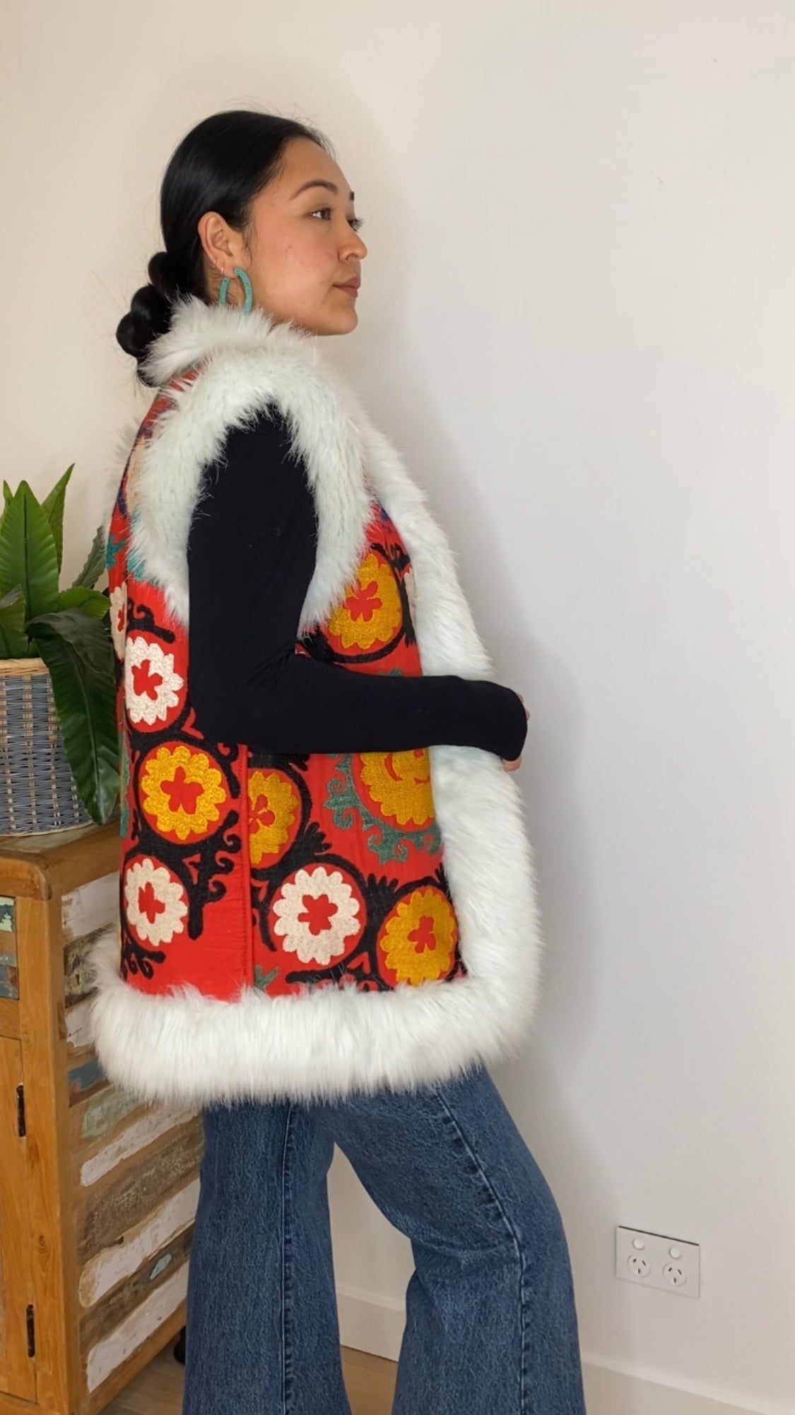 ARCHIVE | SAMPLE SUZANI VEST #1 | S-M