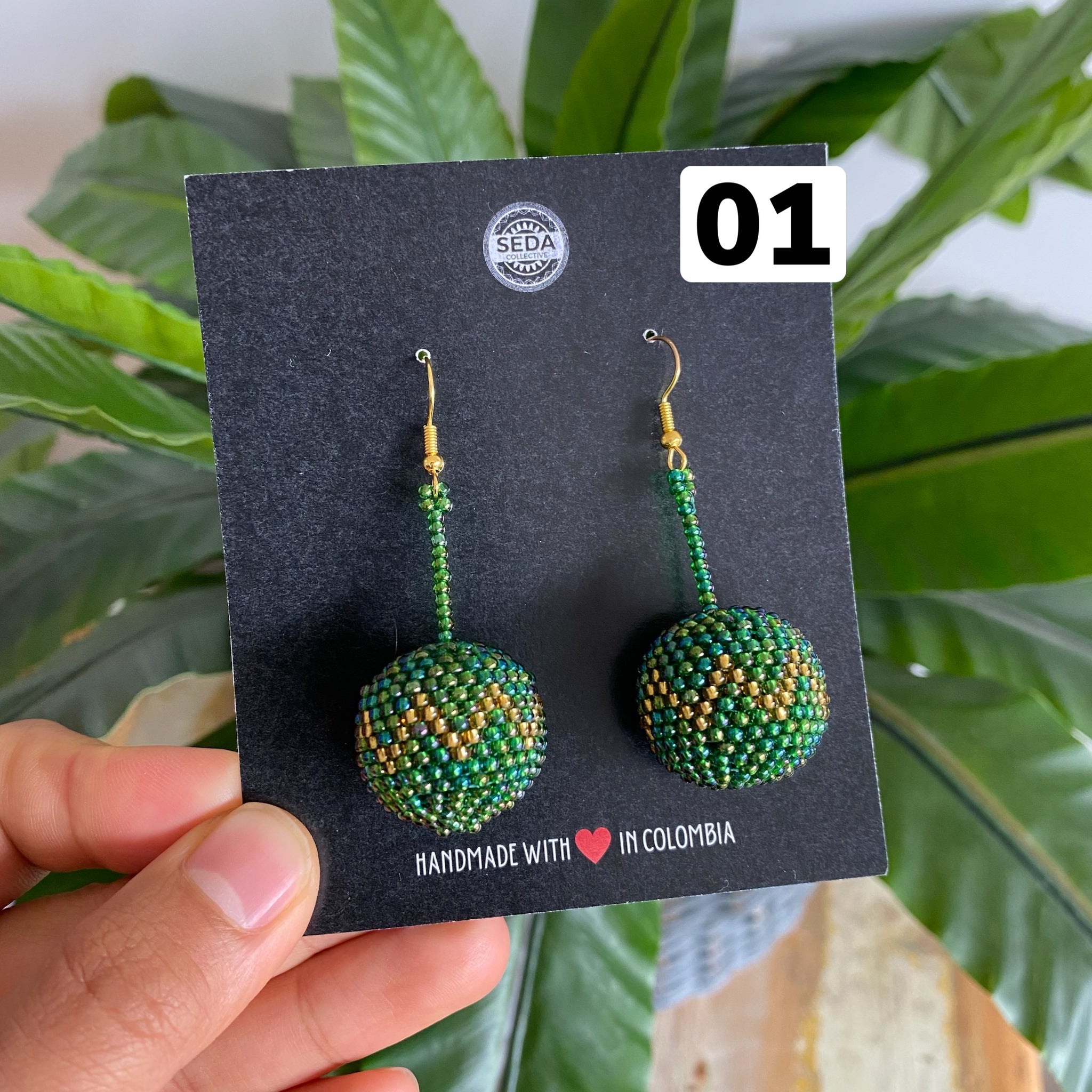 CLEARANCE | CHRISTMAS BAUBLE EARRINGS | Emerald