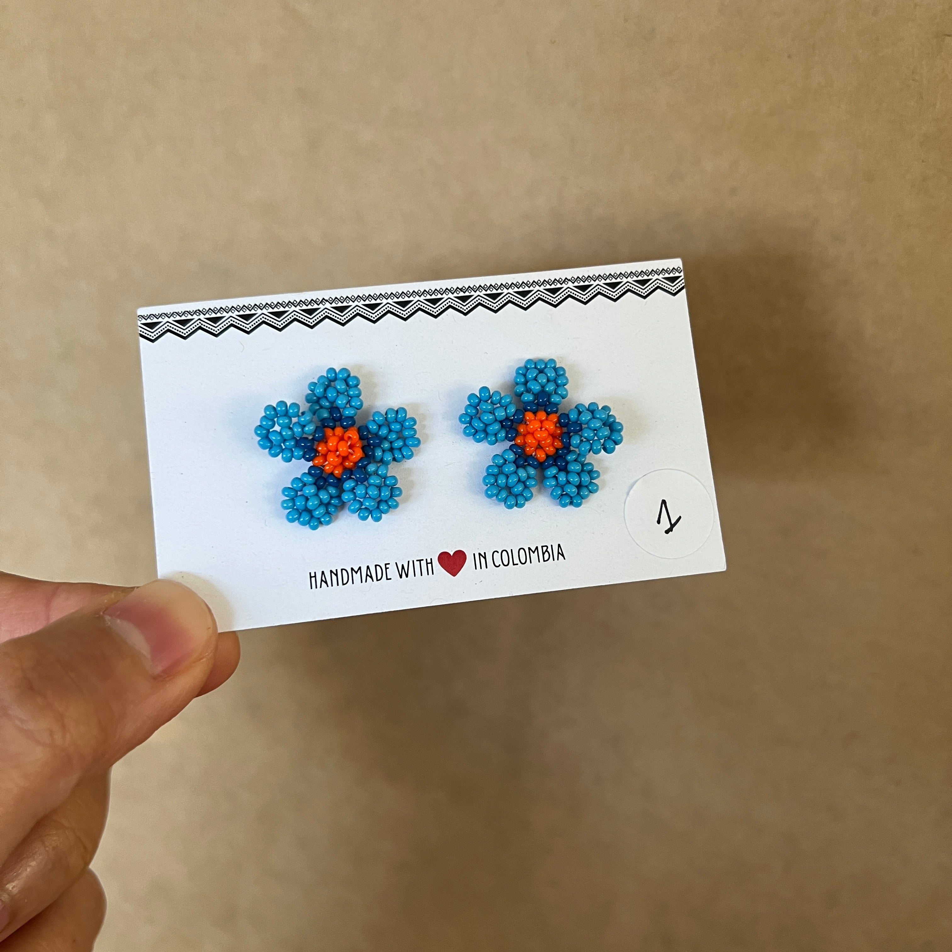 OUTLET | WILDFLOWER STUDS #19