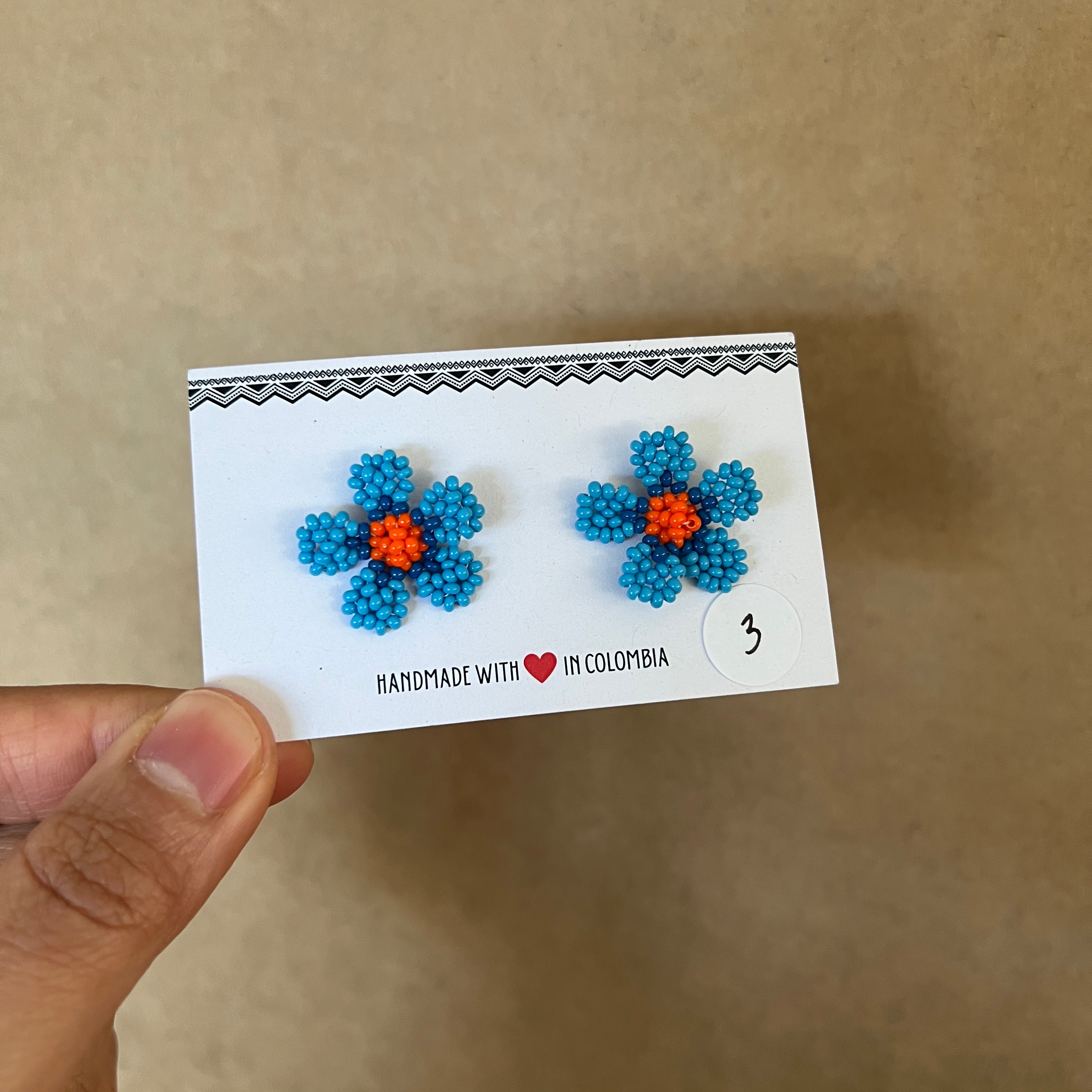 OUTLET | WILDFLOWER STUDS #19