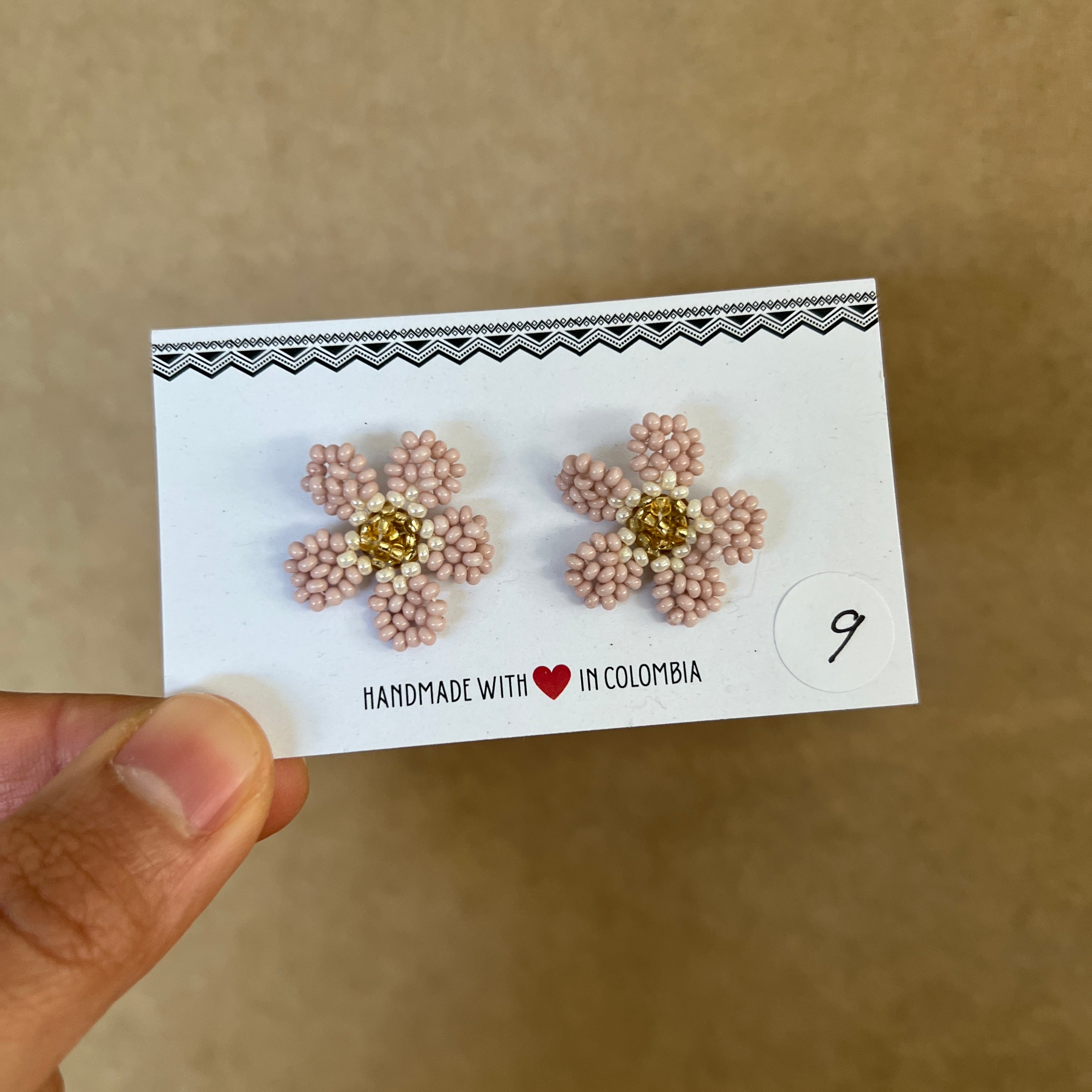 OUTLET | WILDFLOWER STUDS #6