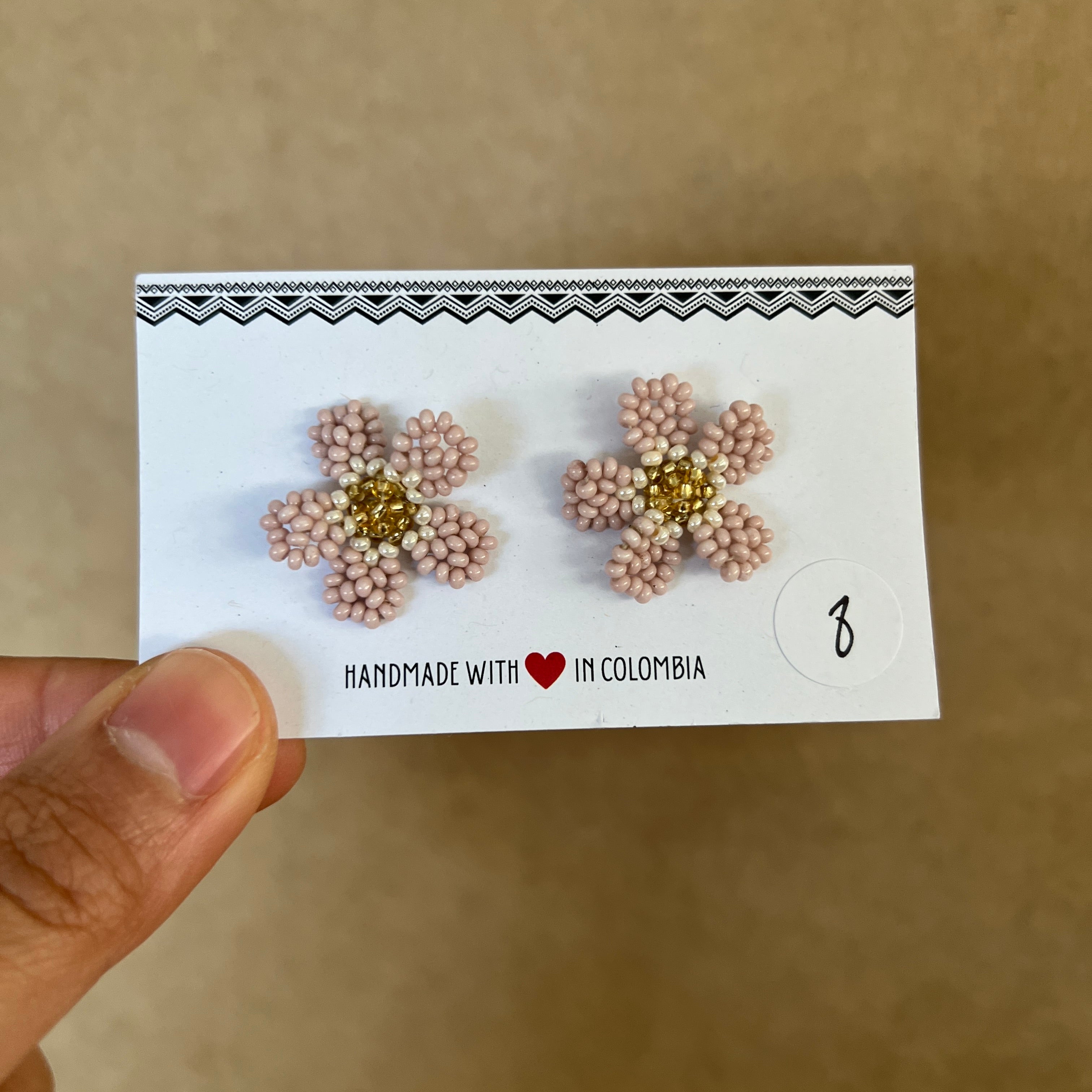 OUTLET | WILDFLOWER STUDS #6