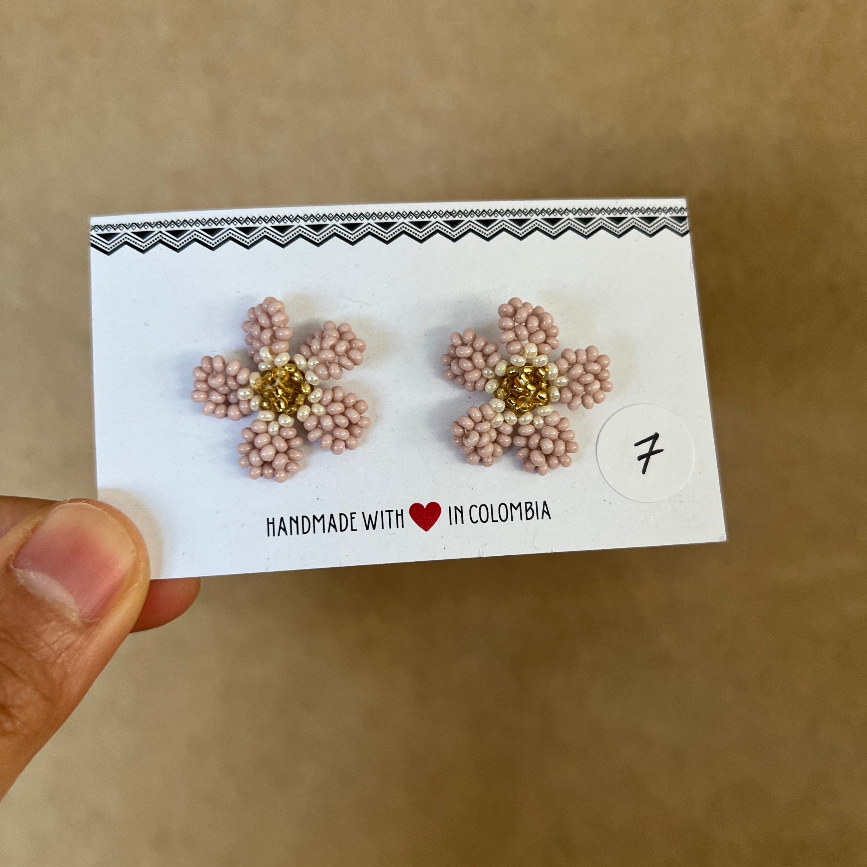 OUTLET | WILDFLOWER STUDS #6