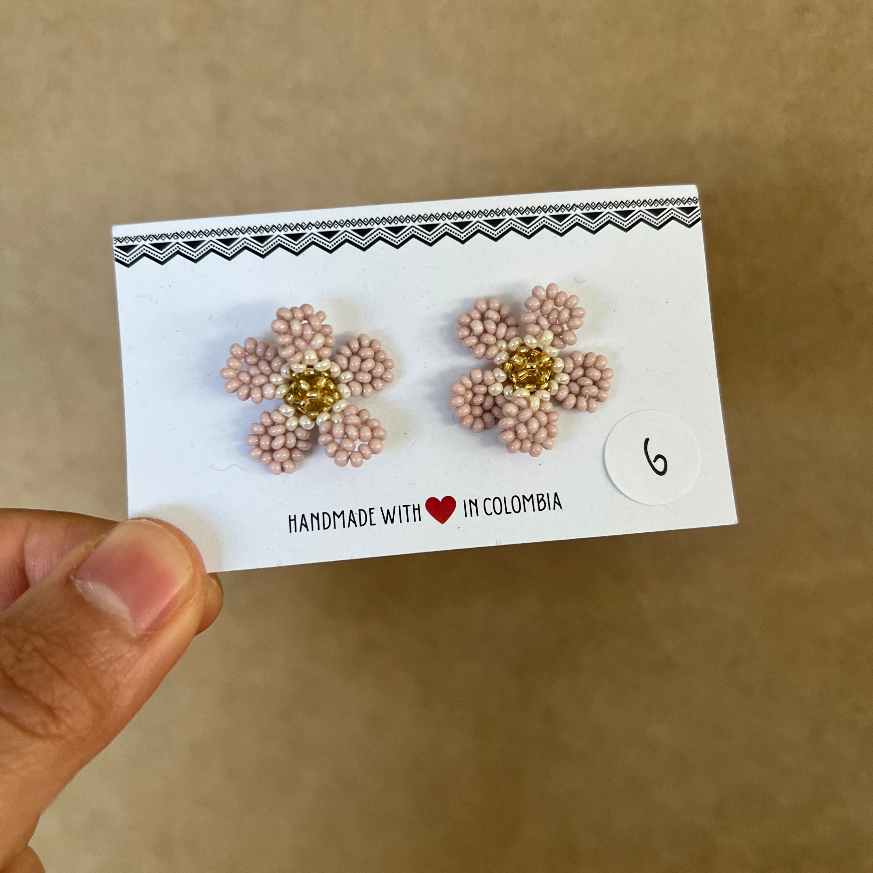 OUTLET | WILDFLOWER STUDS #6