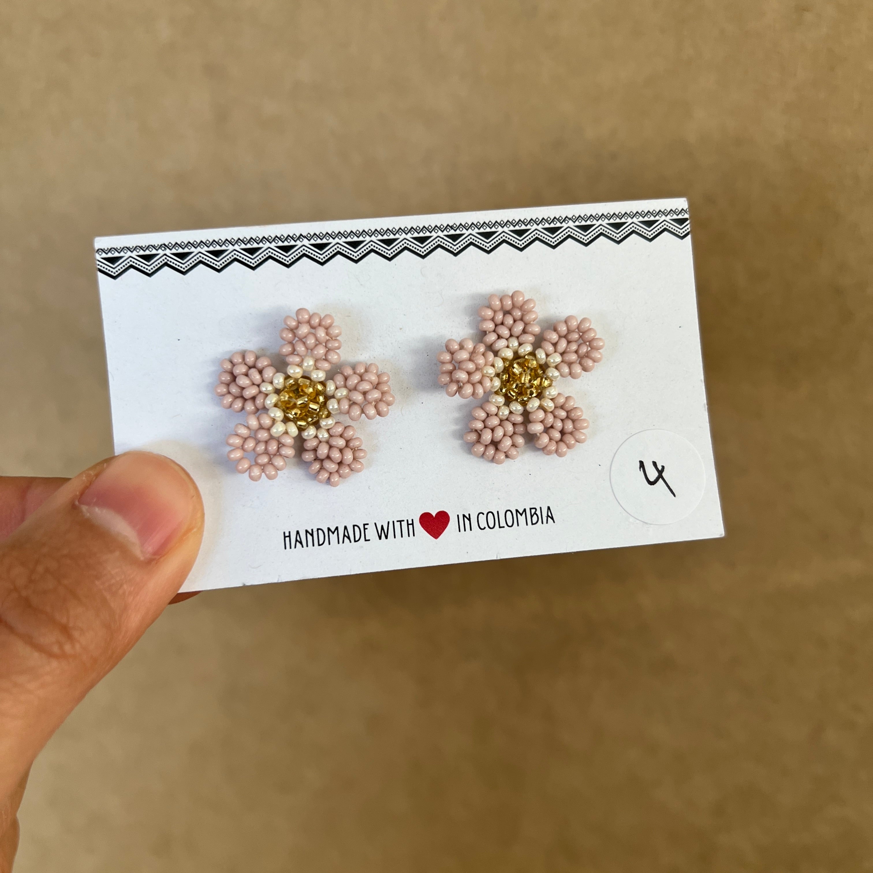 OUTLET | WILDFLOWER STUDS #6