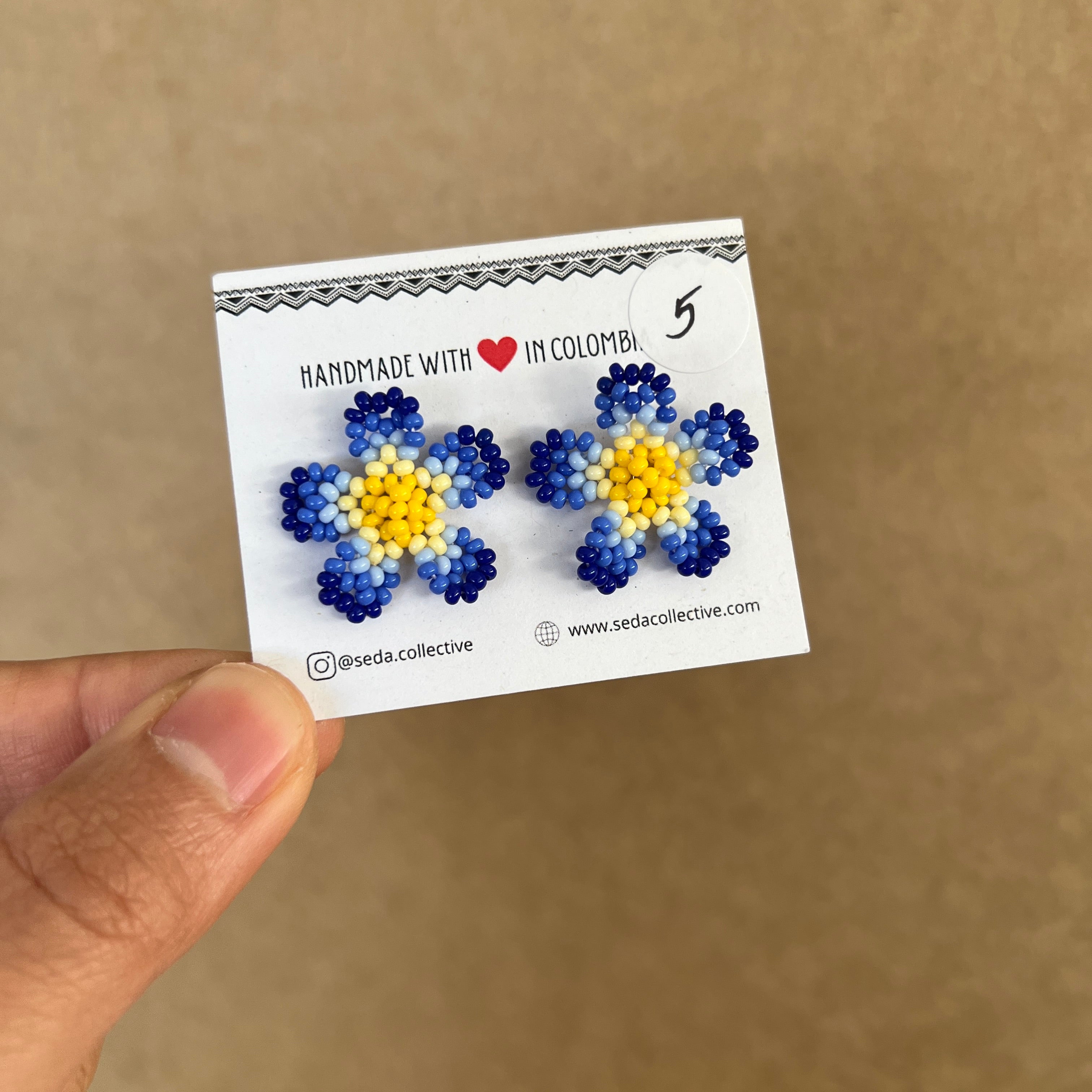 OUTLET | WILDFLOWER STUDS #22