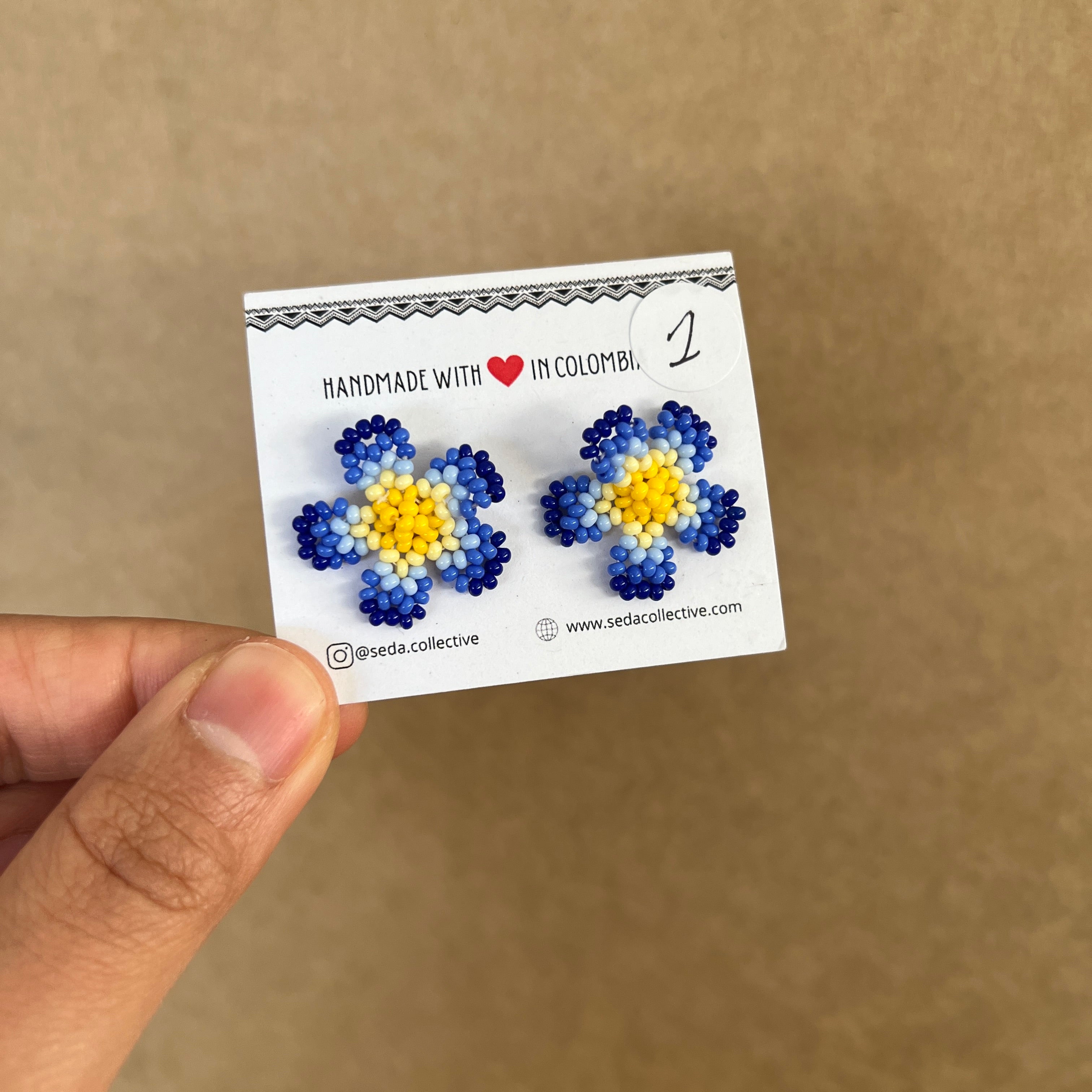 OUTLET | WILDFLOWER STUDS #22
