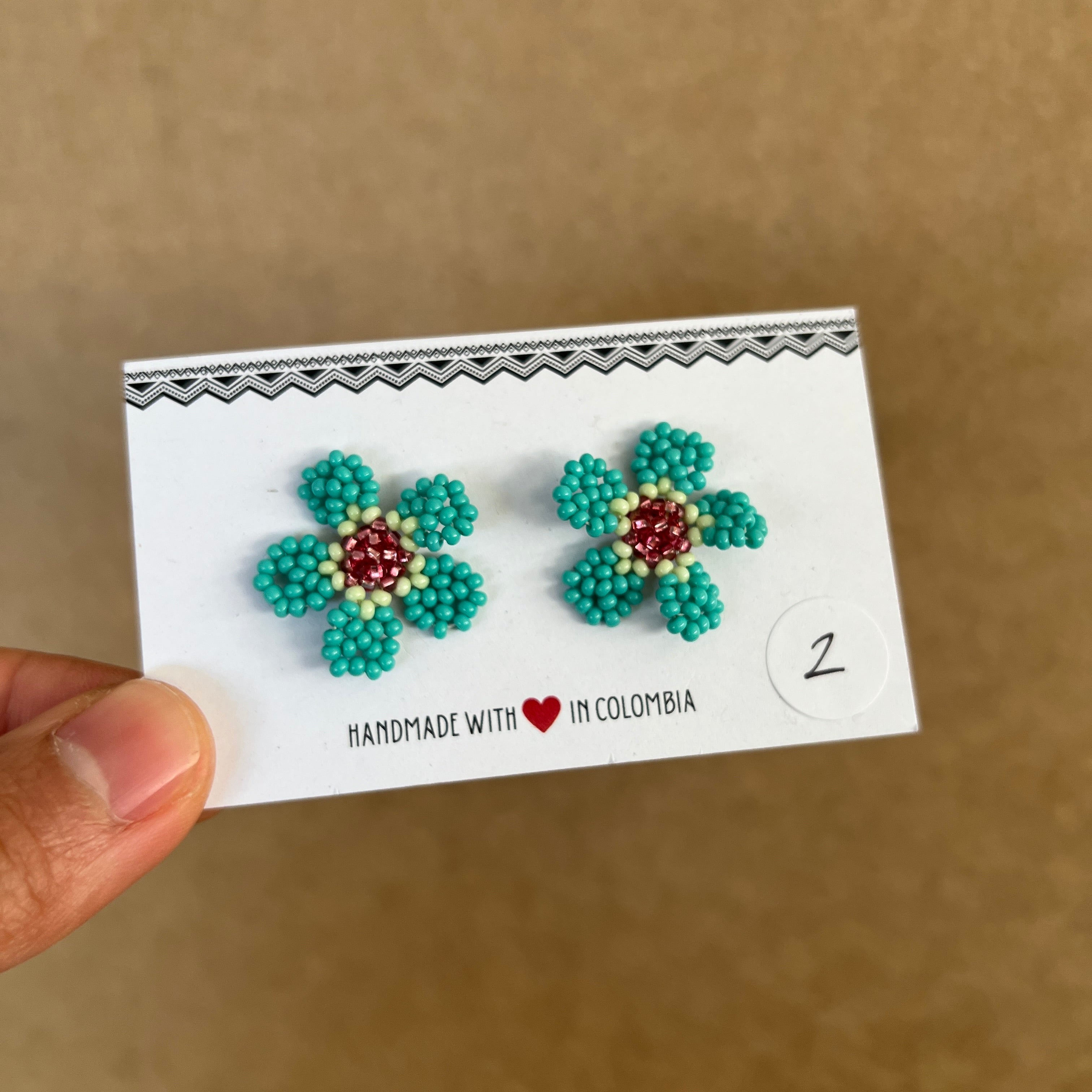 OUTLET | WILDFLOWER STUDS #16