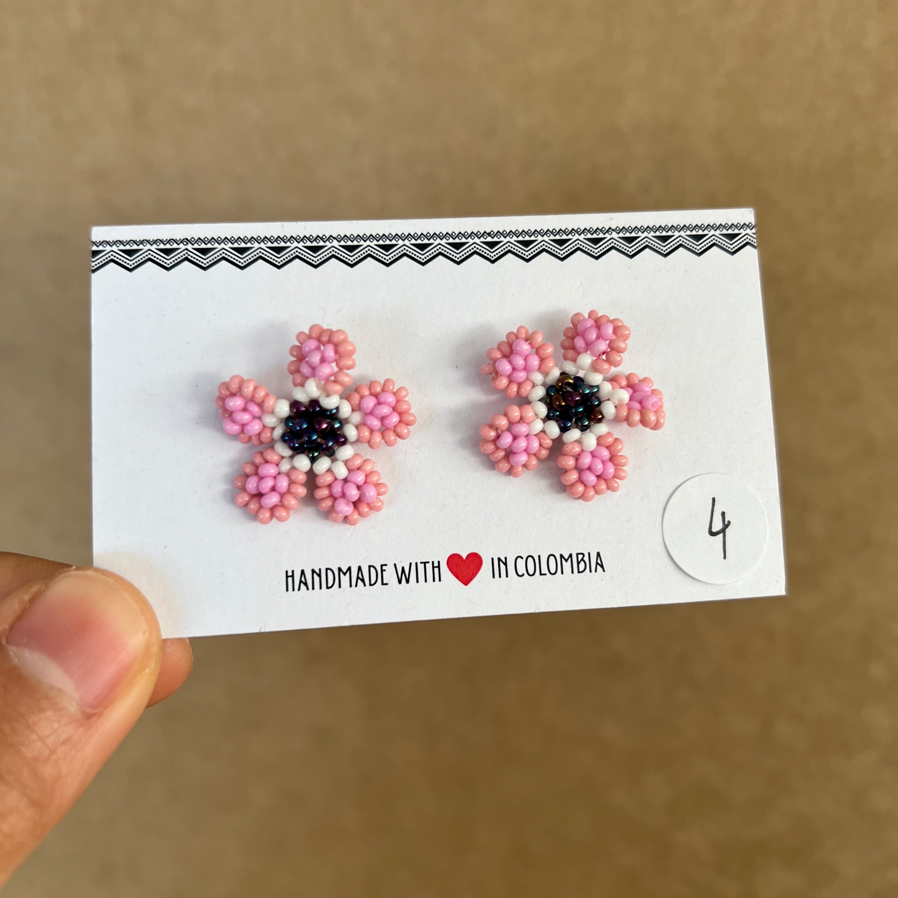 OUTLET | WILDFLOWER STUDS #11