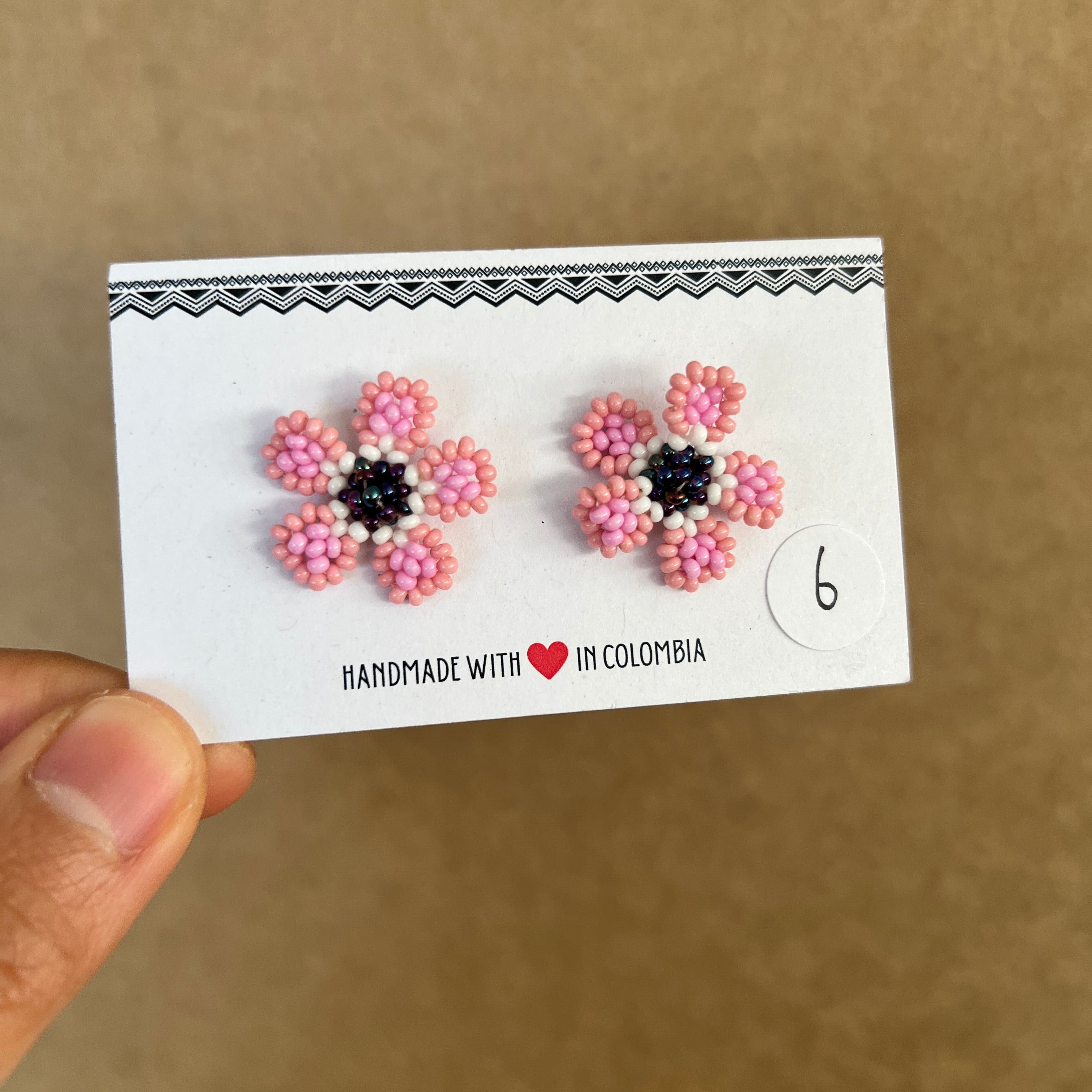 OUTLET | WILDFLOWER STUDS #11