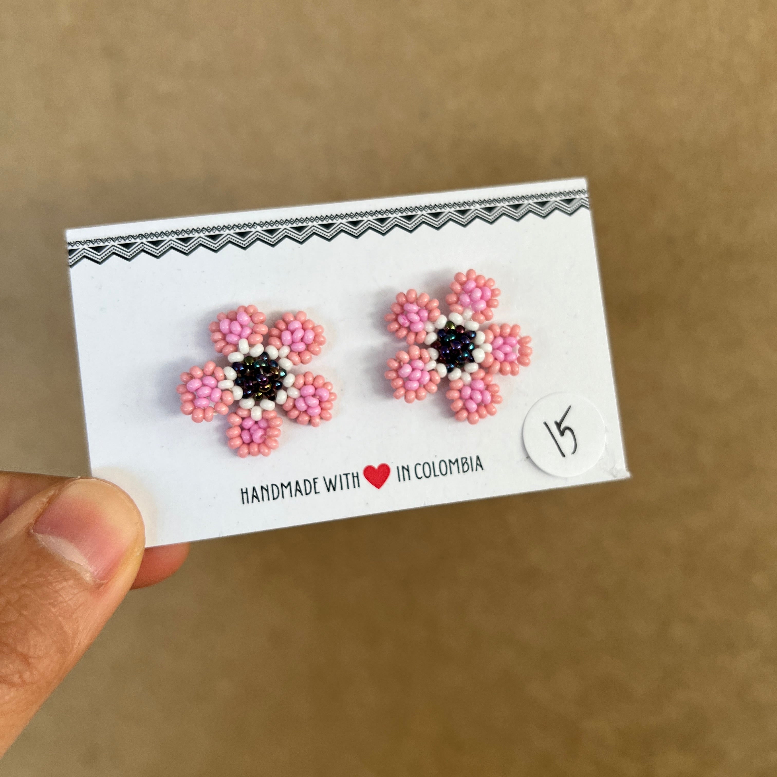 OUTLET | WILDFLOWER STUDS #11