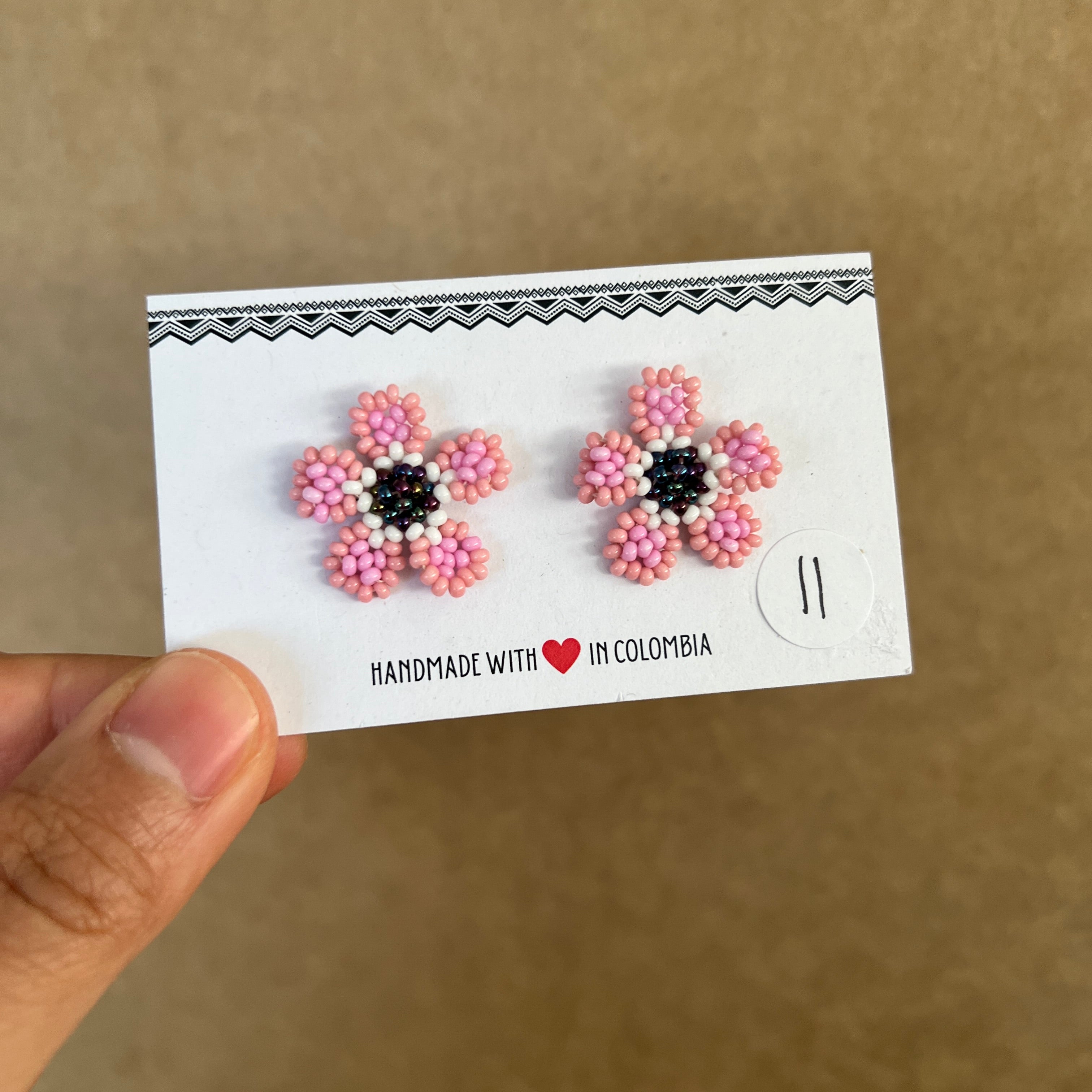 OUTLET | WILDFLOWER STUDS #11