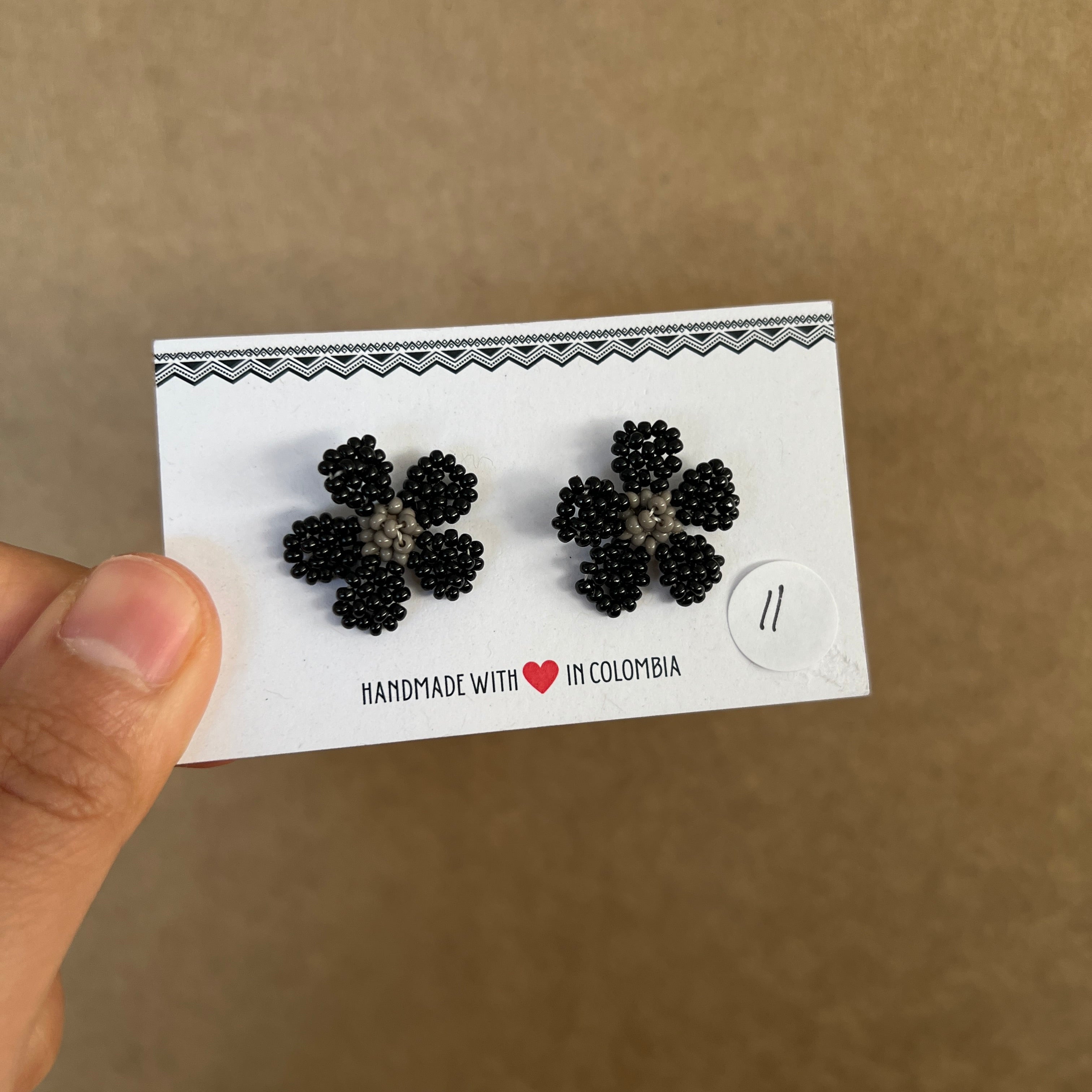 OUTLET | WILDFLOWER STUDS #8
