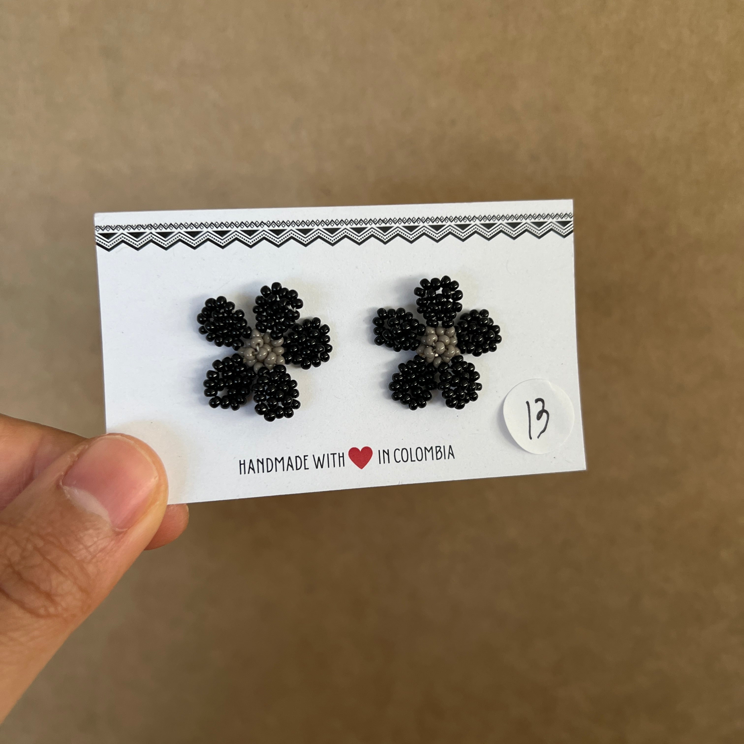 OUTLET | WILDFLOWER STUDS #8