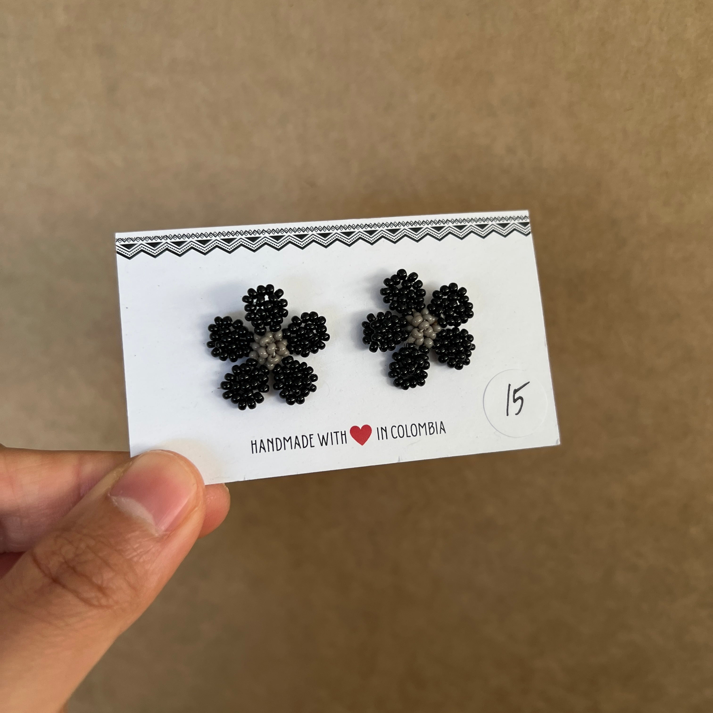 OUTLET | WILDFLOWER STUDS #8