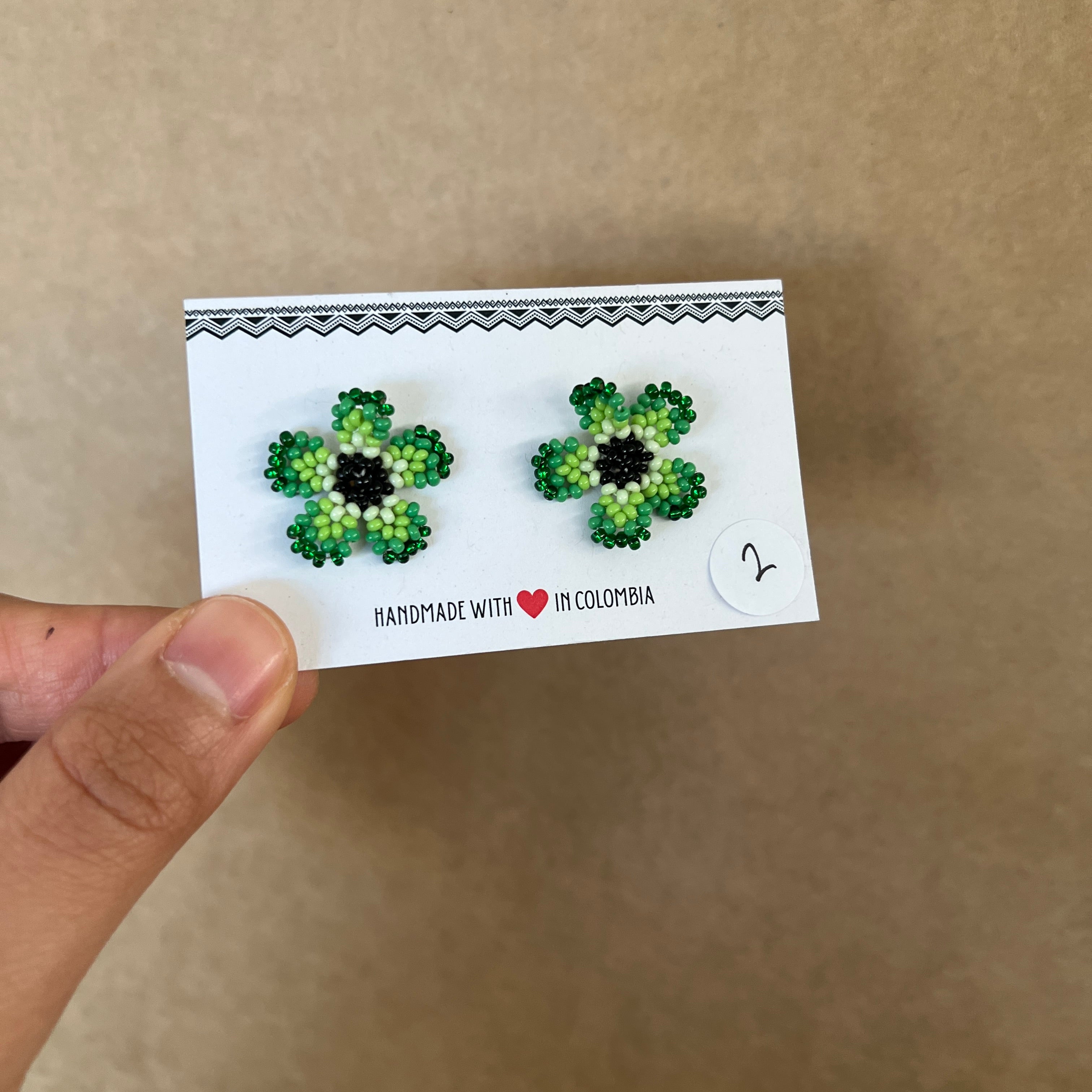 OUTLET | WILDFLOWER STUDS #24