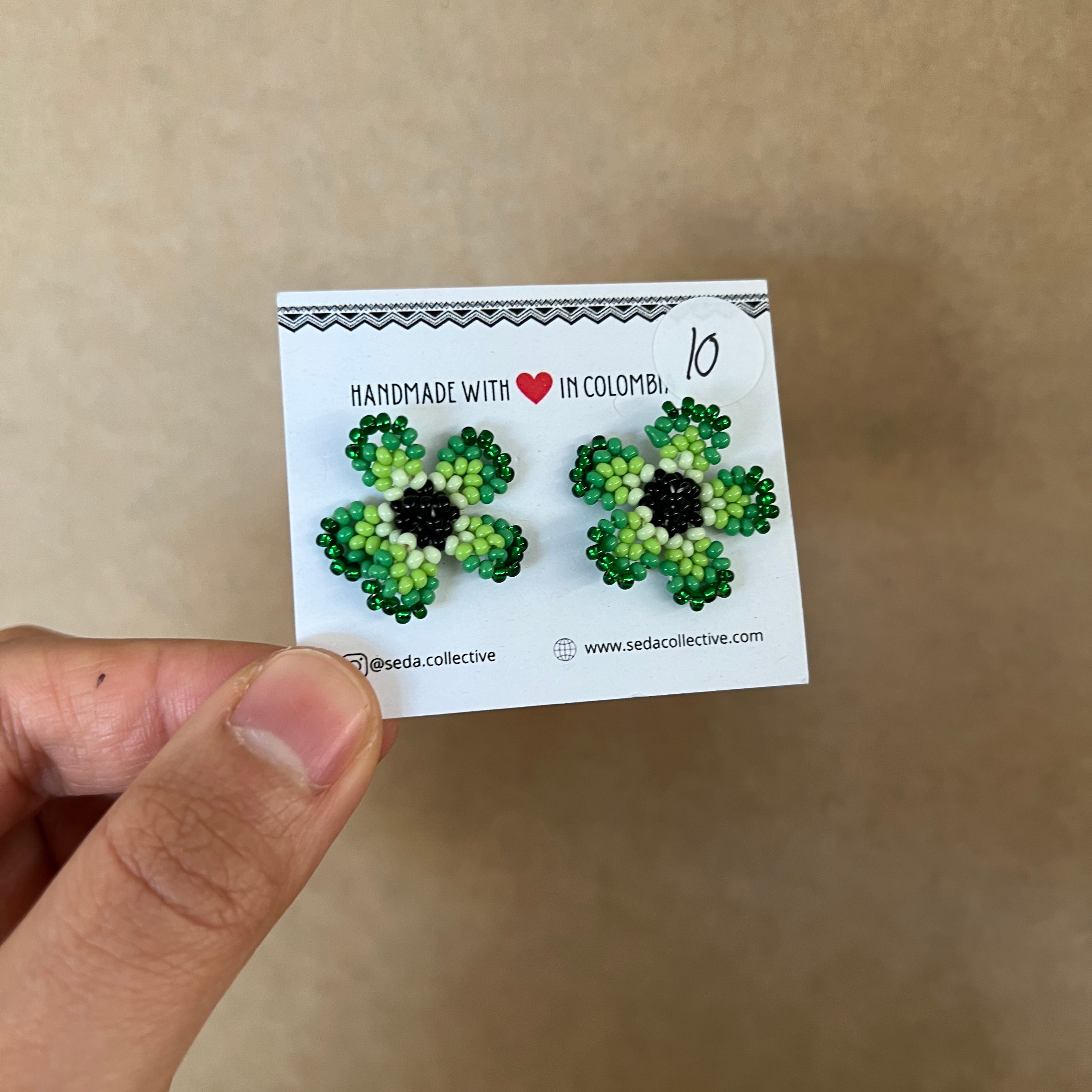 OUTLET | WILDFLOWER STUDS #24