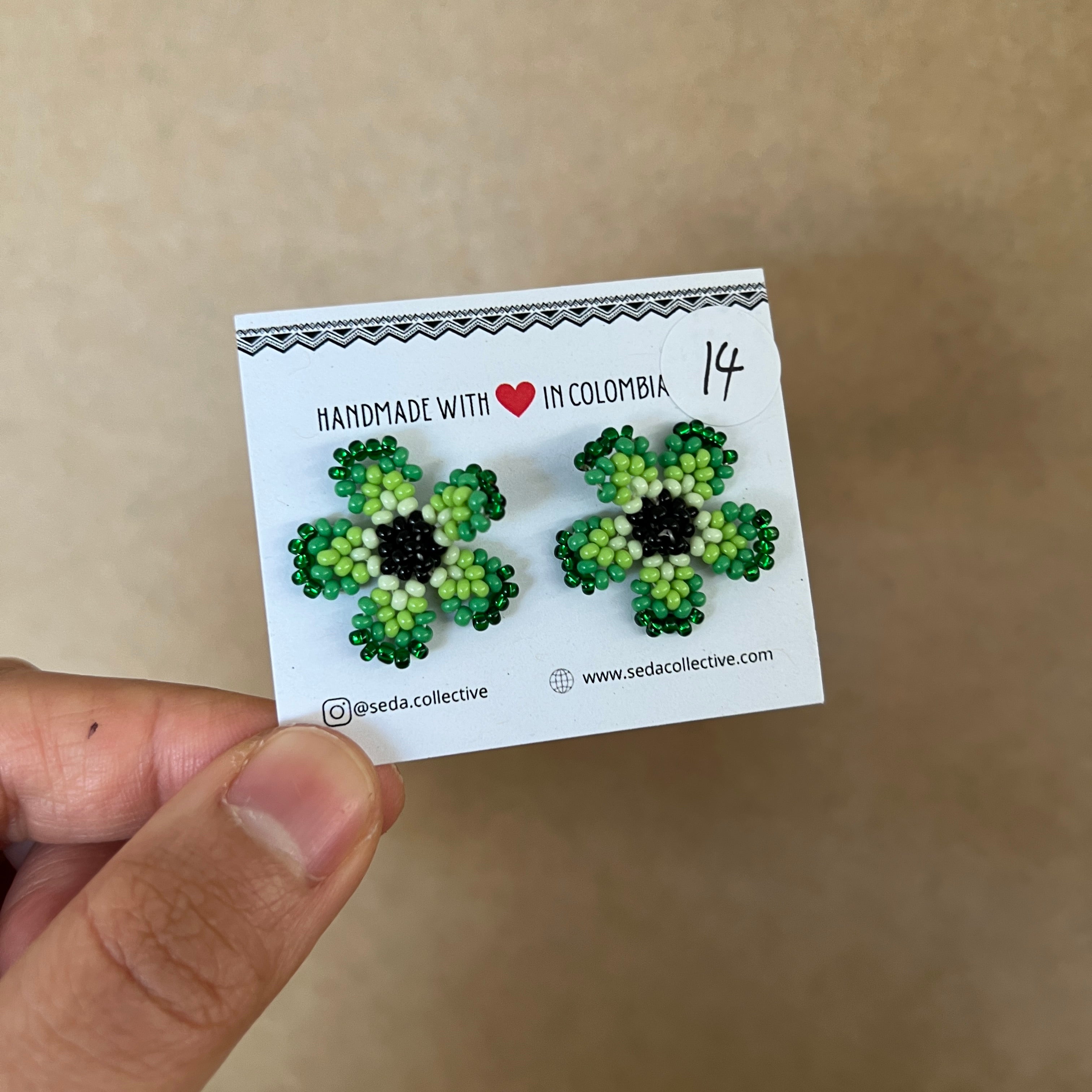 OUTLET | WILDFLOWER STUDS #24