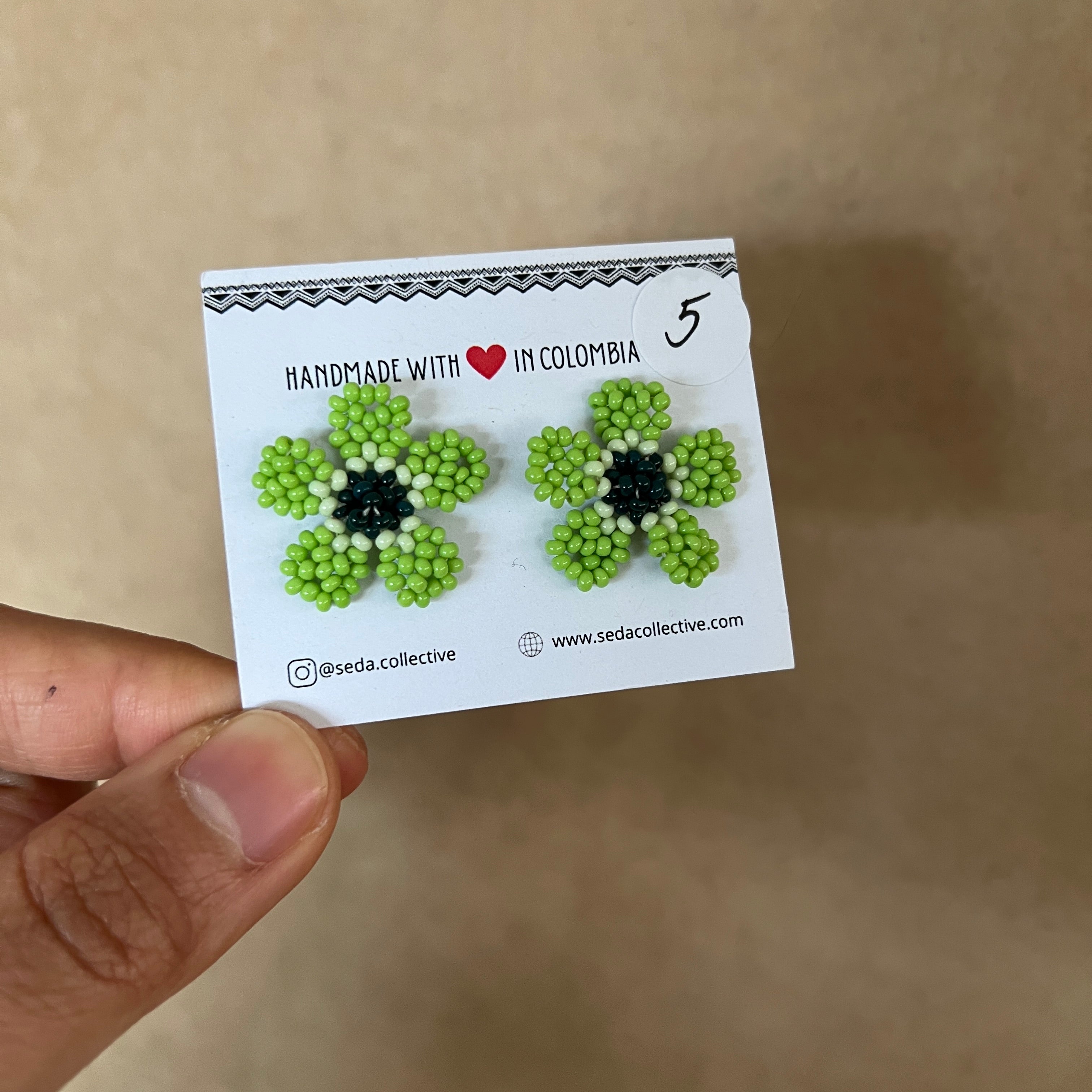 OUTLET | WILDFLOWER STUDS #21