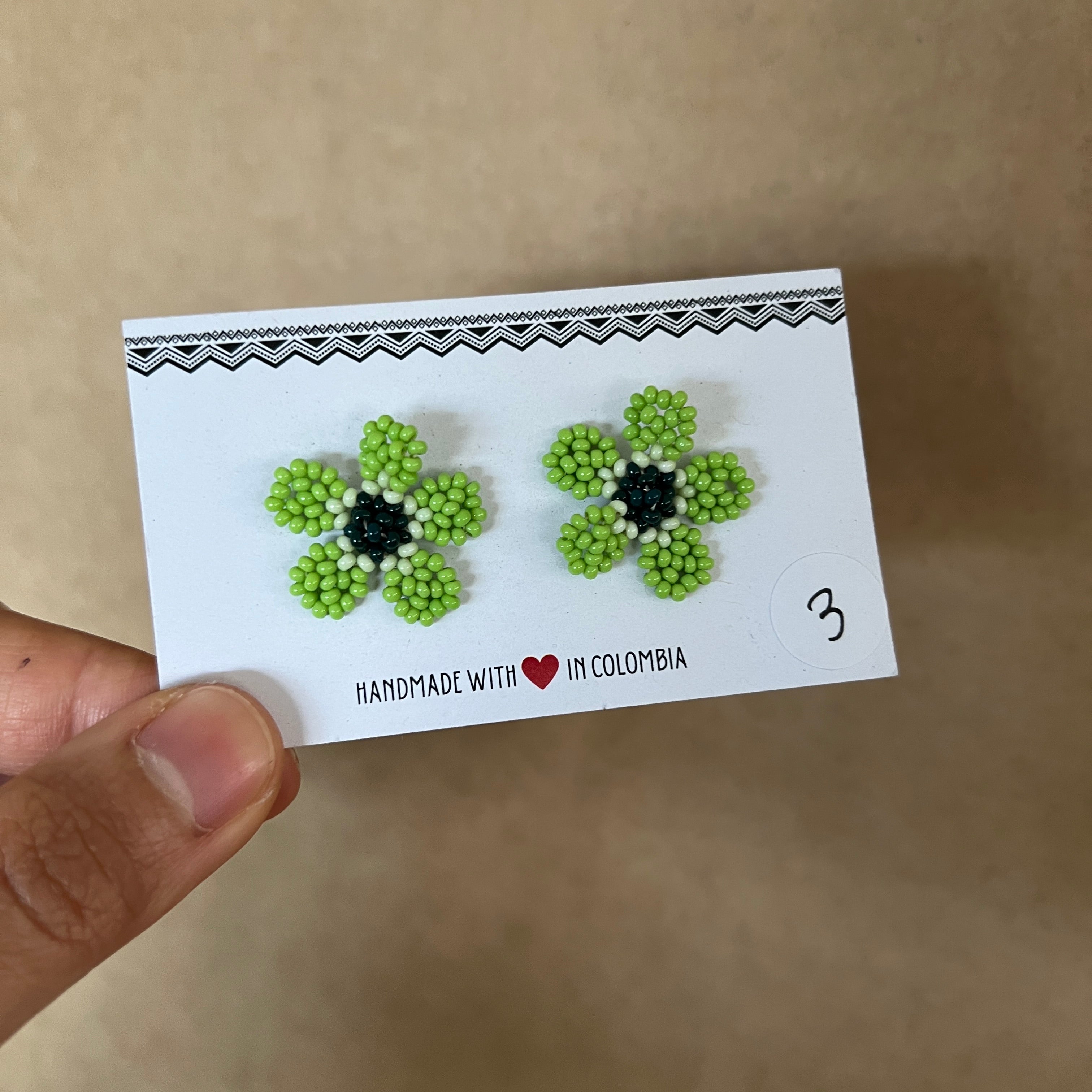 OUTLET | WILDFLOWER STUDS #21