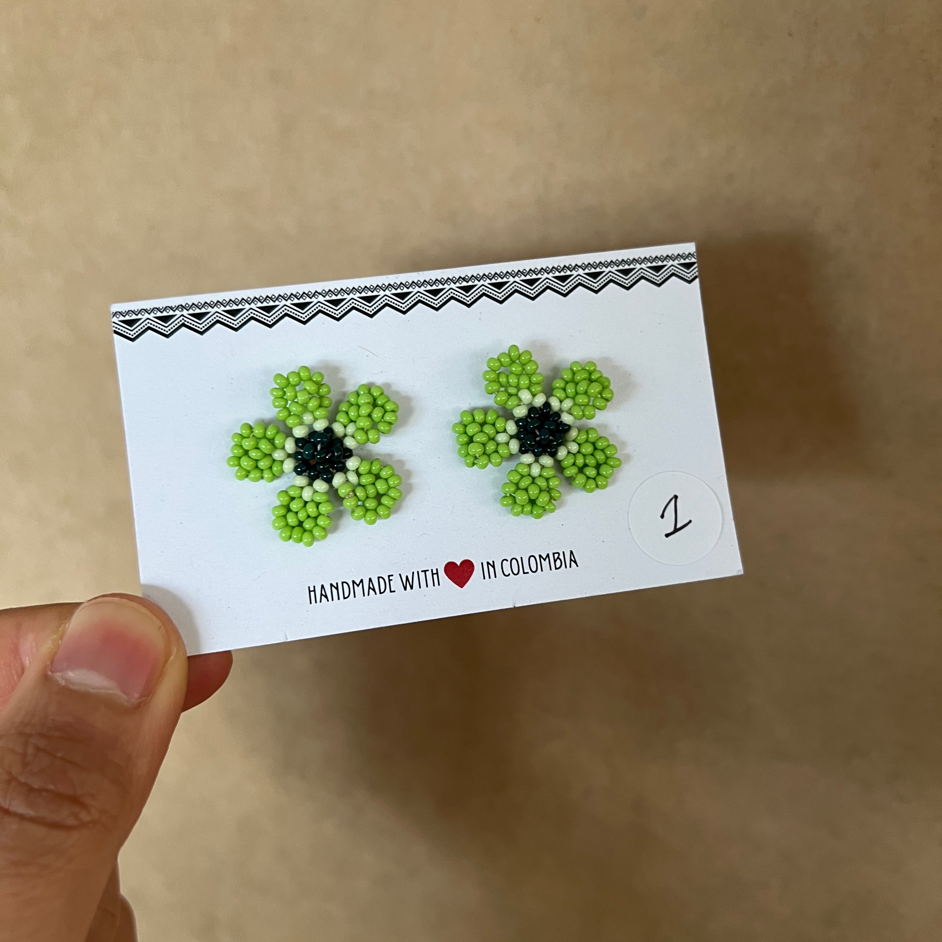 OUTLET | WILDFLOWER STUDS #21