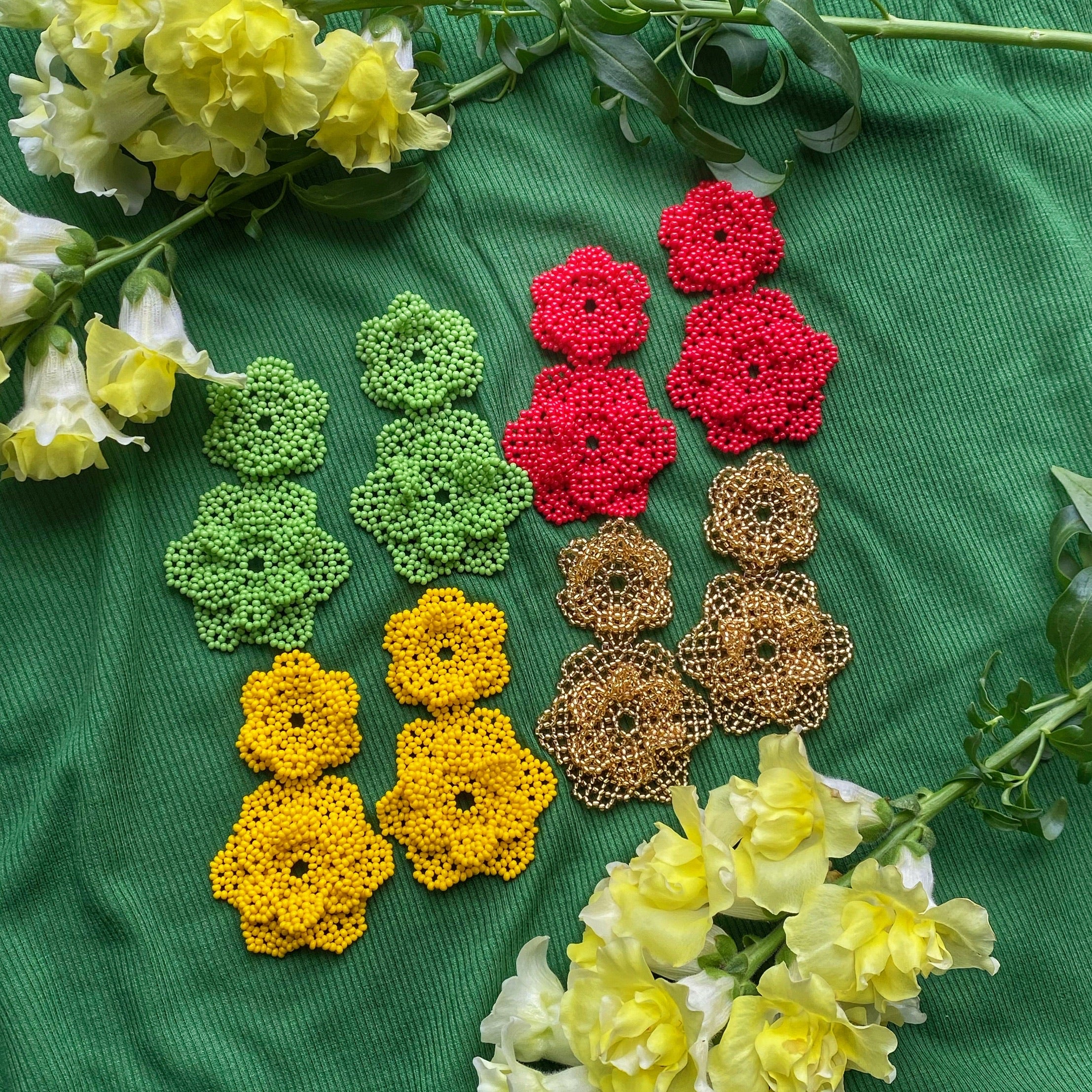 ARCHIVE | VERA | DOUBLE FLOWER | RED