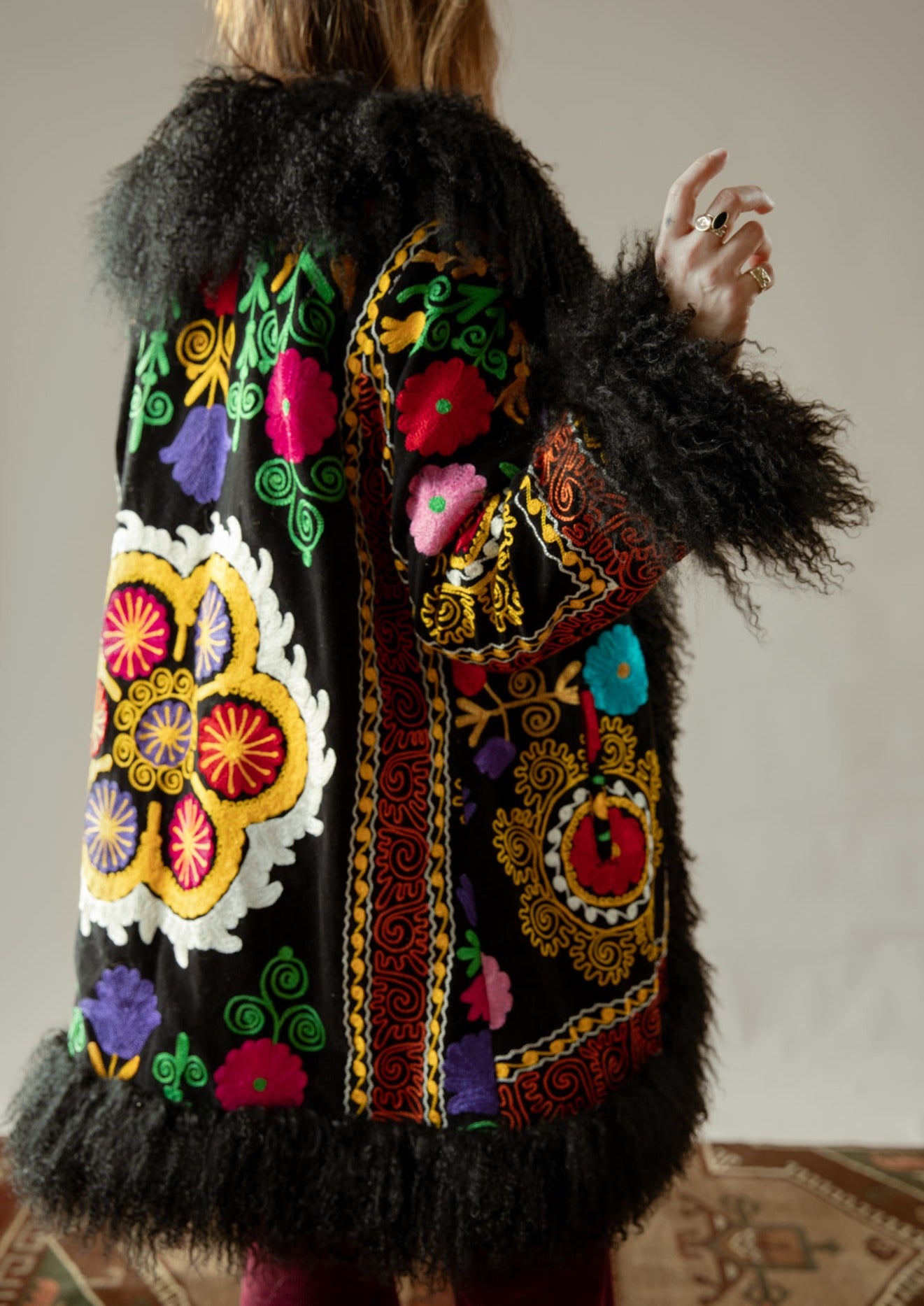 ALIYA #12 | M-XL | SUZANI SHORT COAT