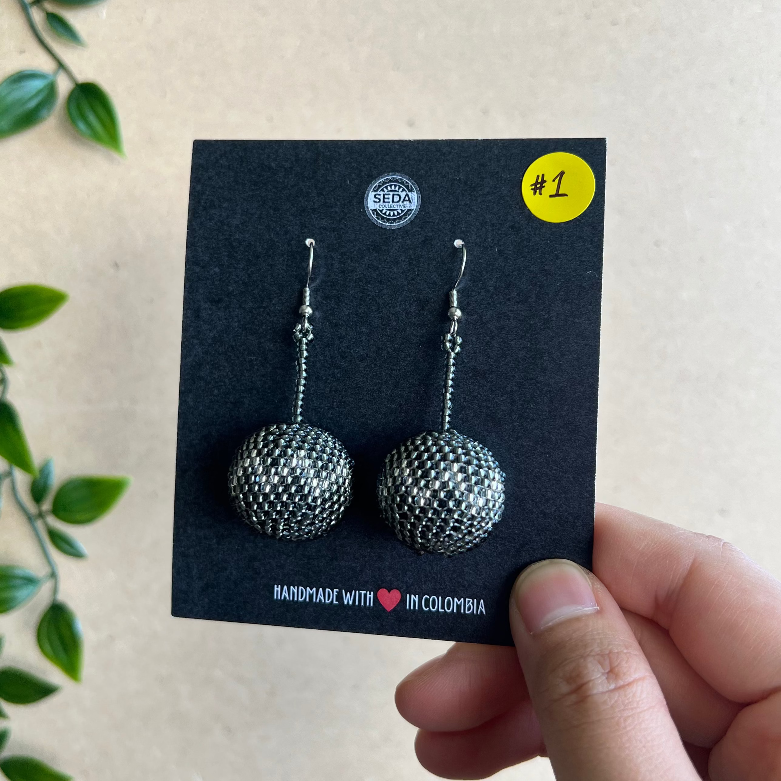 CLEARANCE | CHRISTMAS BAUBLE EARRINGS | Silver