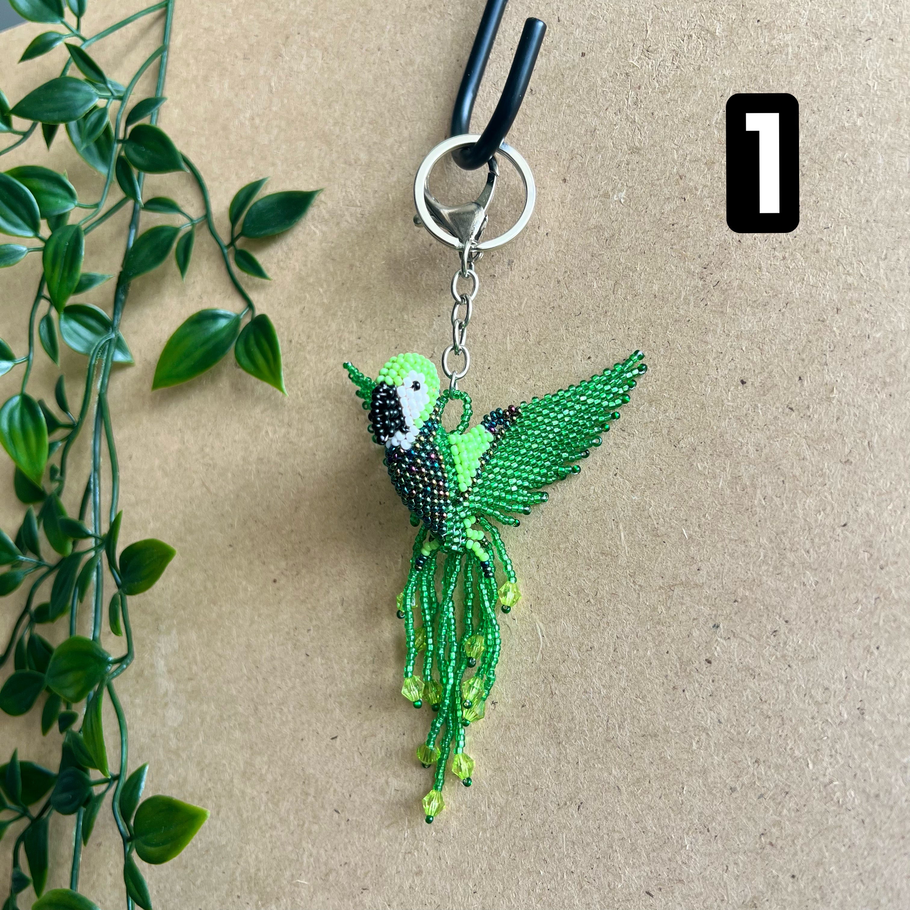 ARCHIVE | MACAW BIRD HANGINGS | MEDIUM