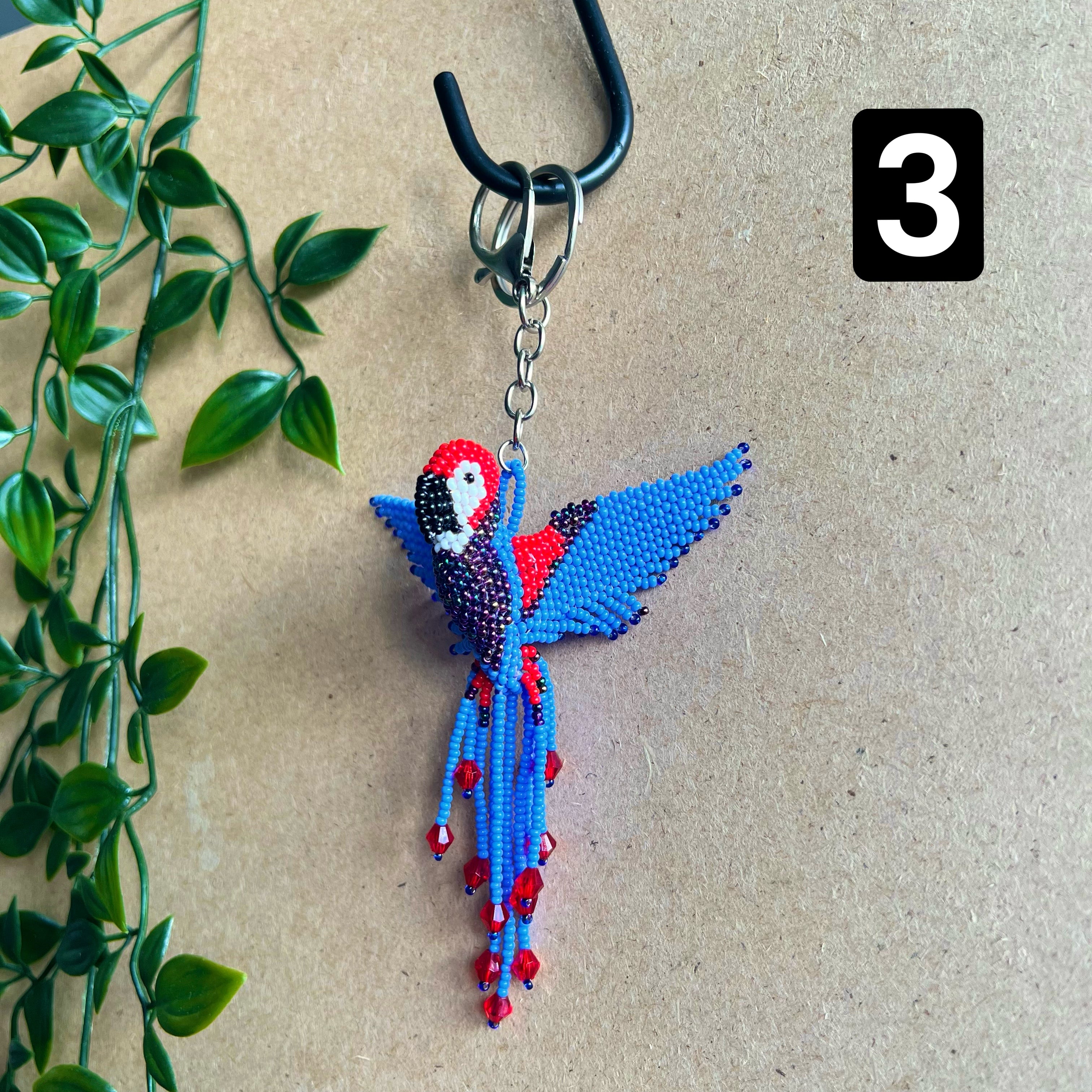 ARCHIVE | MACAW BIRD HANGINGS | MEDIUM