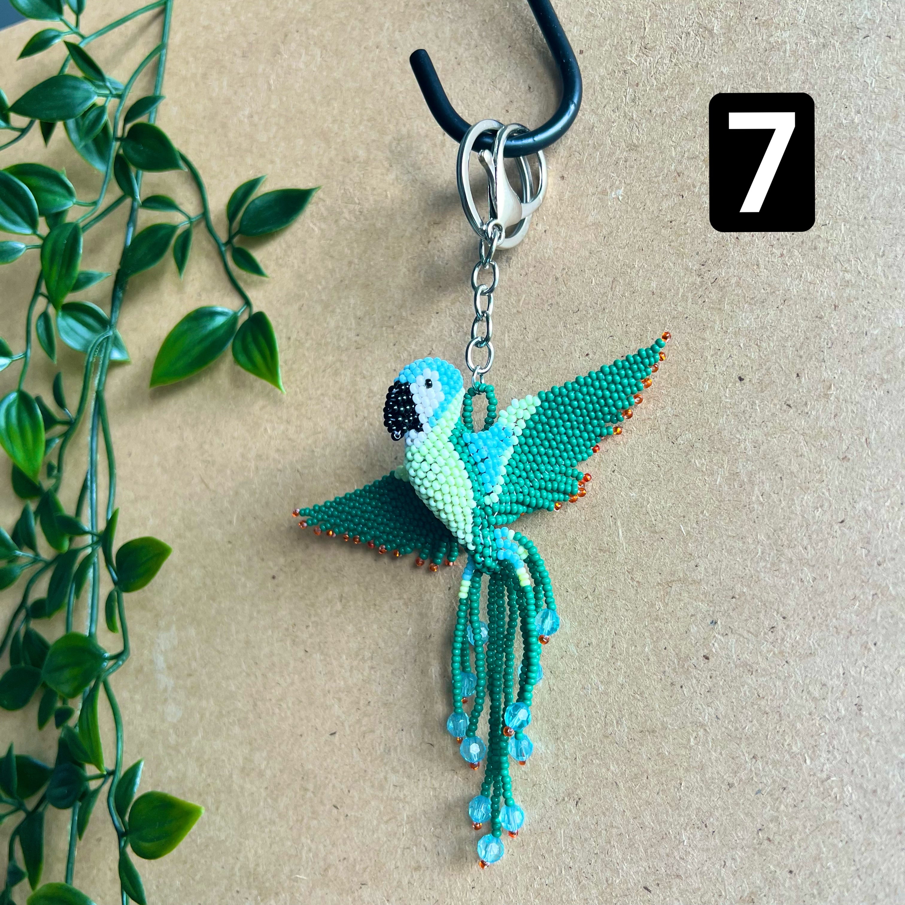 ARCHIVE | MACAW BIRD HANGINGS | MEDIUM